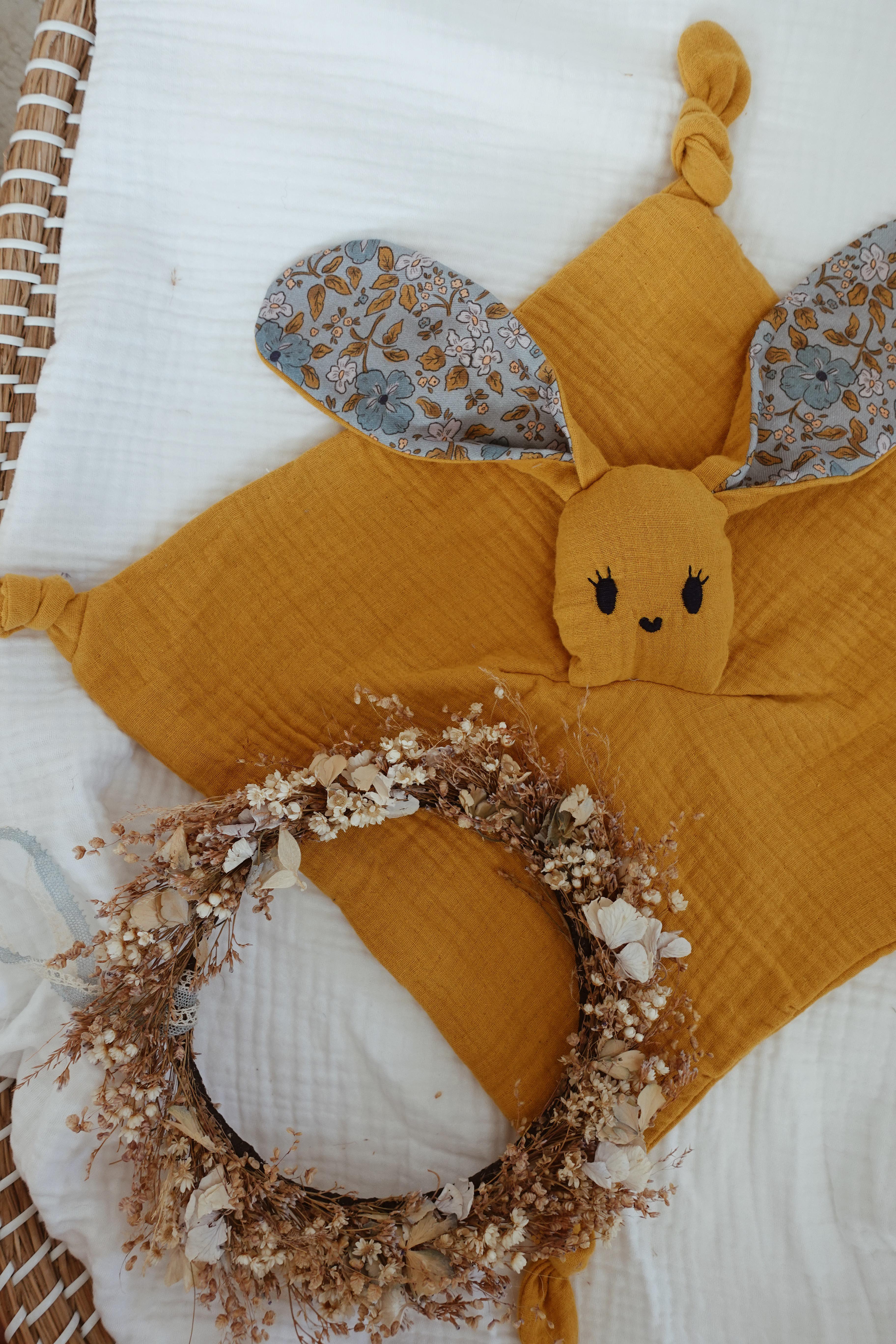 Doudou Lange Câlin Noeuds - Bloomfield