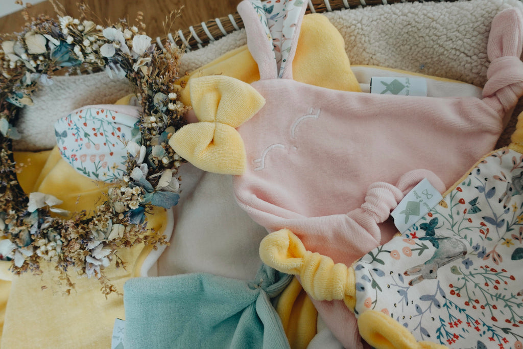 PROTOTYPE - Doudou Velours Mini Noeuds - Cottontails Blossom