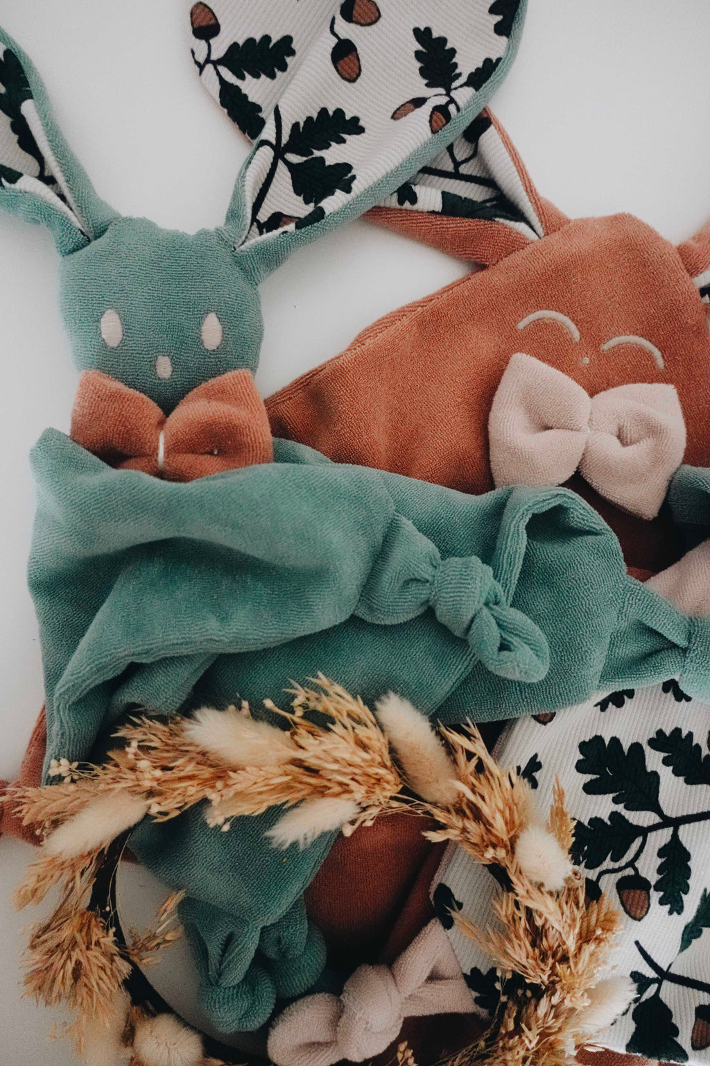 Doudou Eponge Câlin Noeuds - Acorns