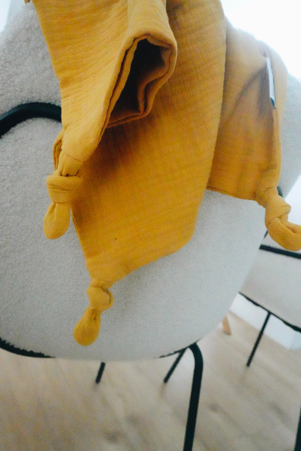 Doudou Lange Cocooning Noeuds - Crème d'Abricots