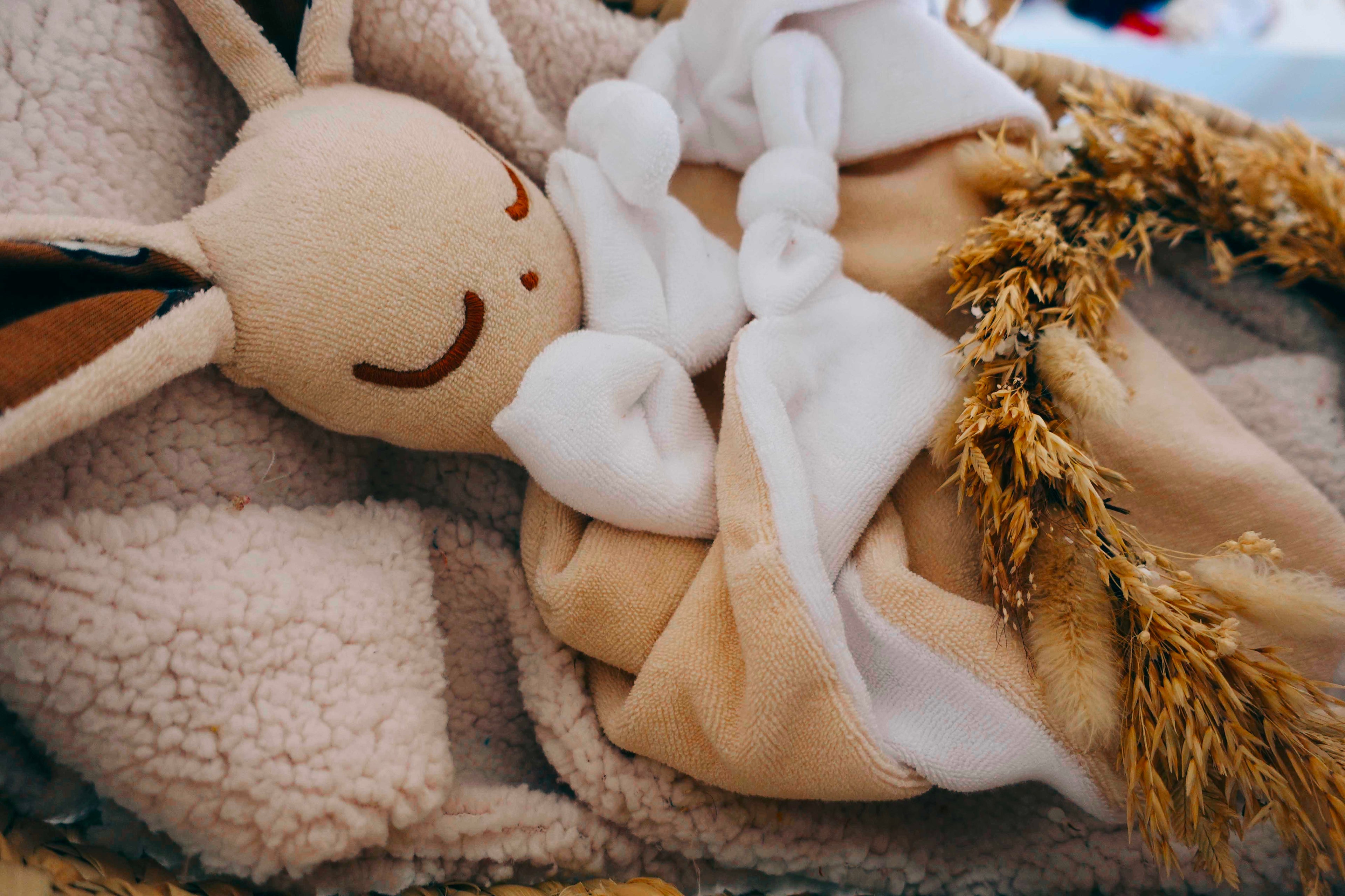Doudou Eponge Câlin Noeuds - Milk and Cookies