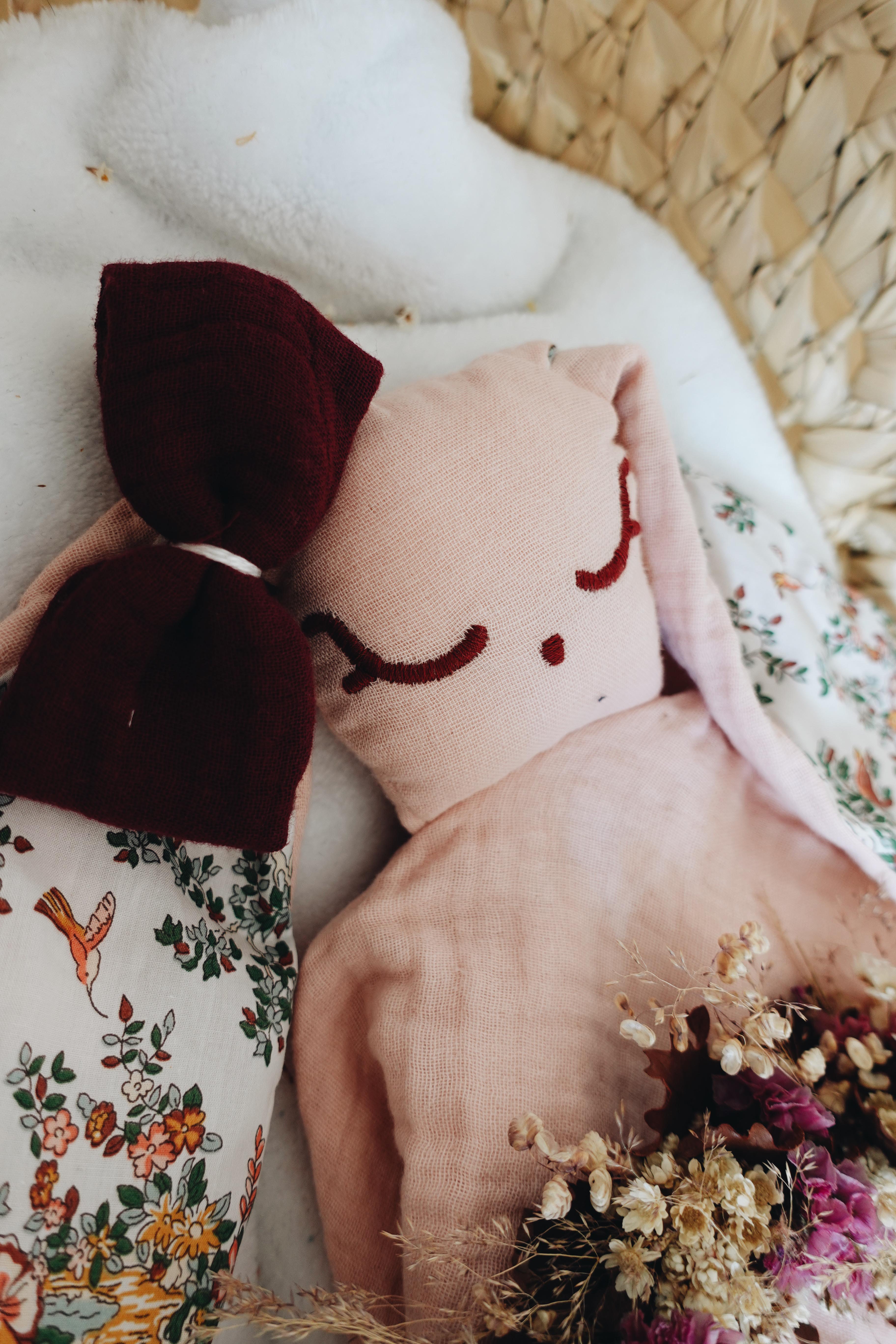PROTOTYPE - Doudou Lange Câlin Noeuds - Wonderland