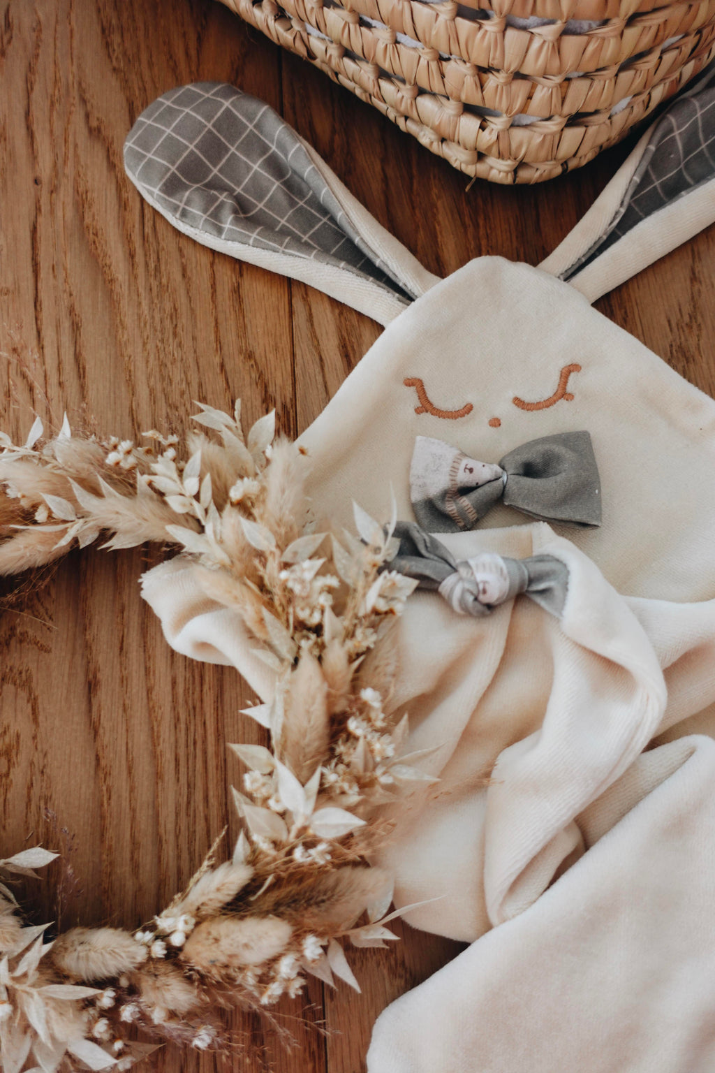 Doudou Velours Cocooning Noeuds - Checks and Bears Olive