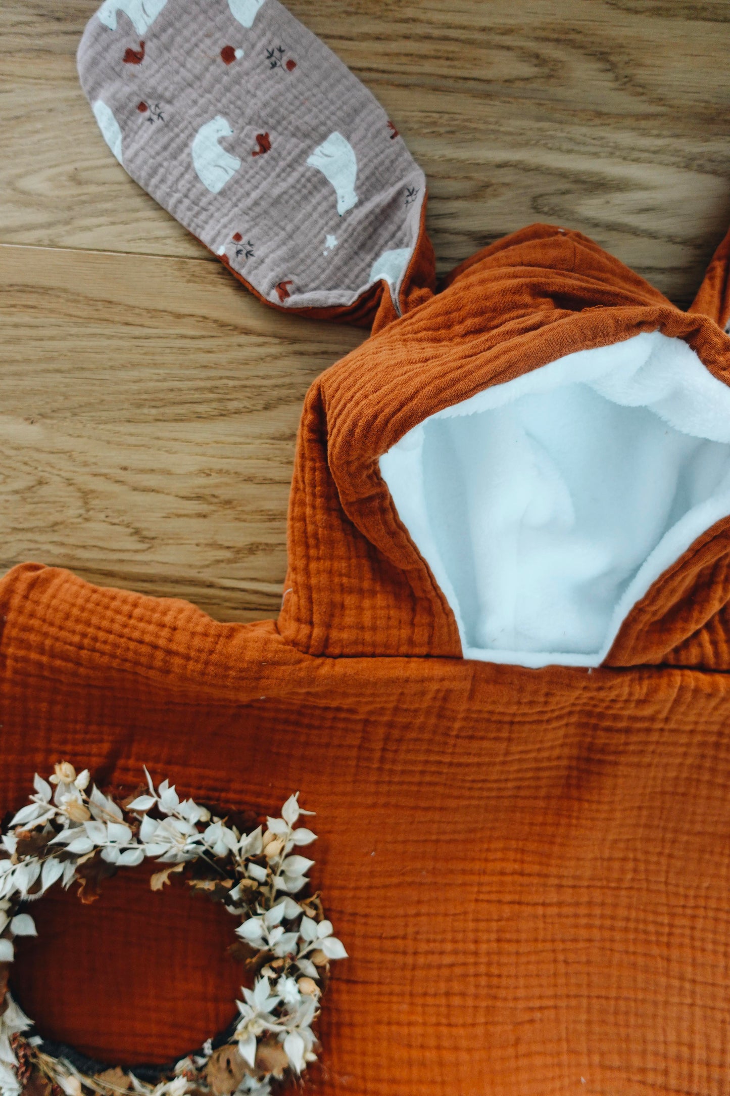 Poncho - Mocha Bears