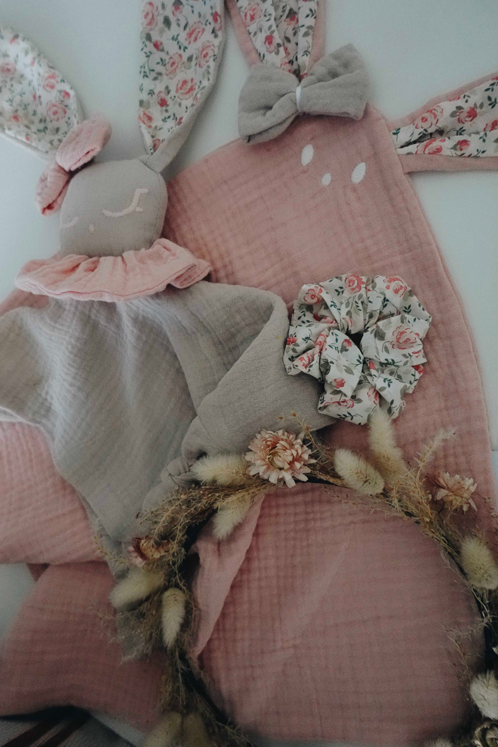 Doudou Lange Cocooning Noeuds - Pomponella