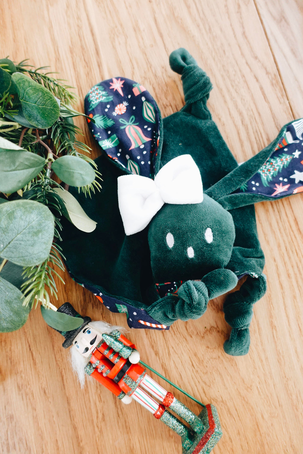 PROTOTYPE - Doudou Velours Chouchou - Jolly Nutcracker