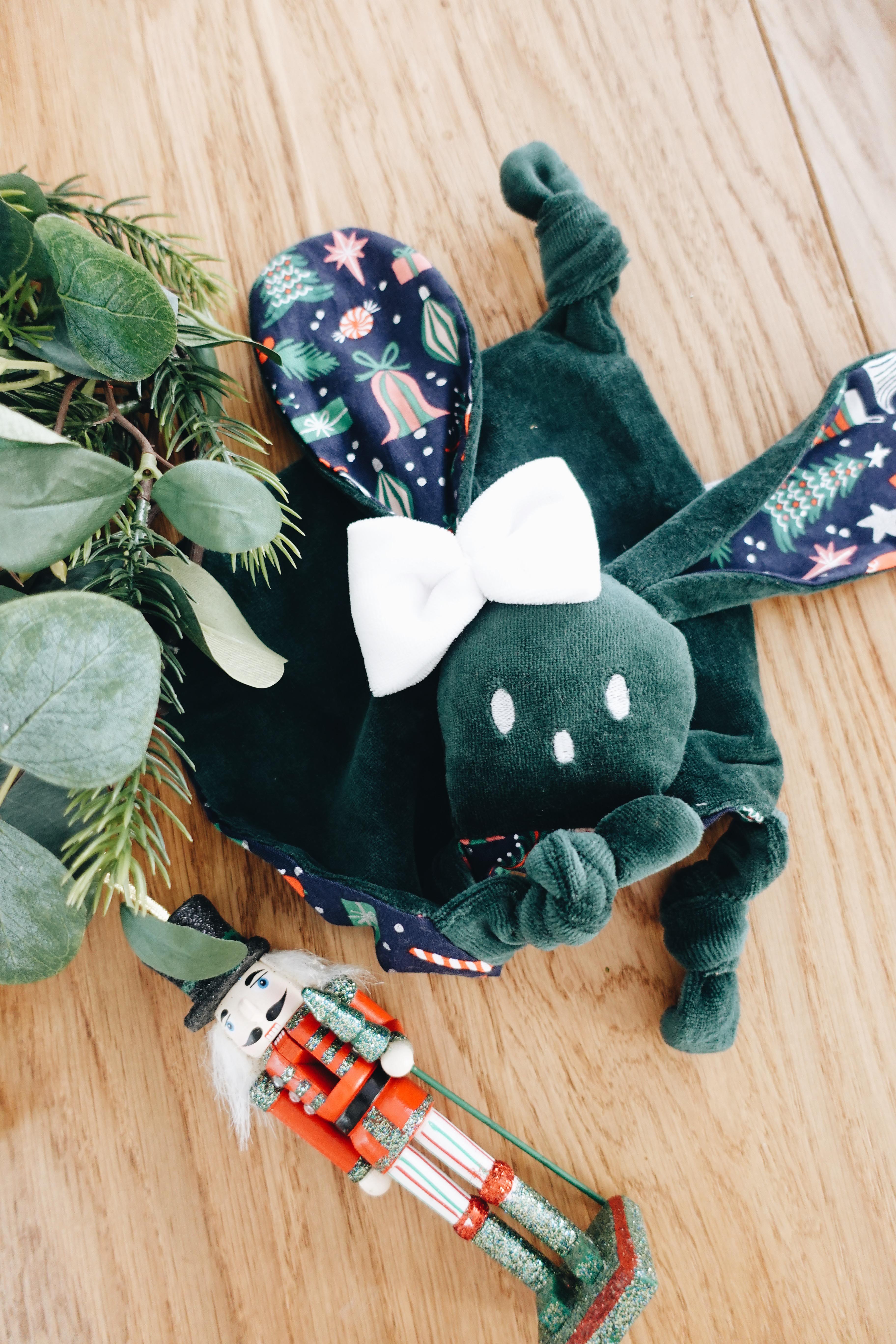 PROTOTYPE - Doudou Velours Chouchou - Jolly Nutcracker