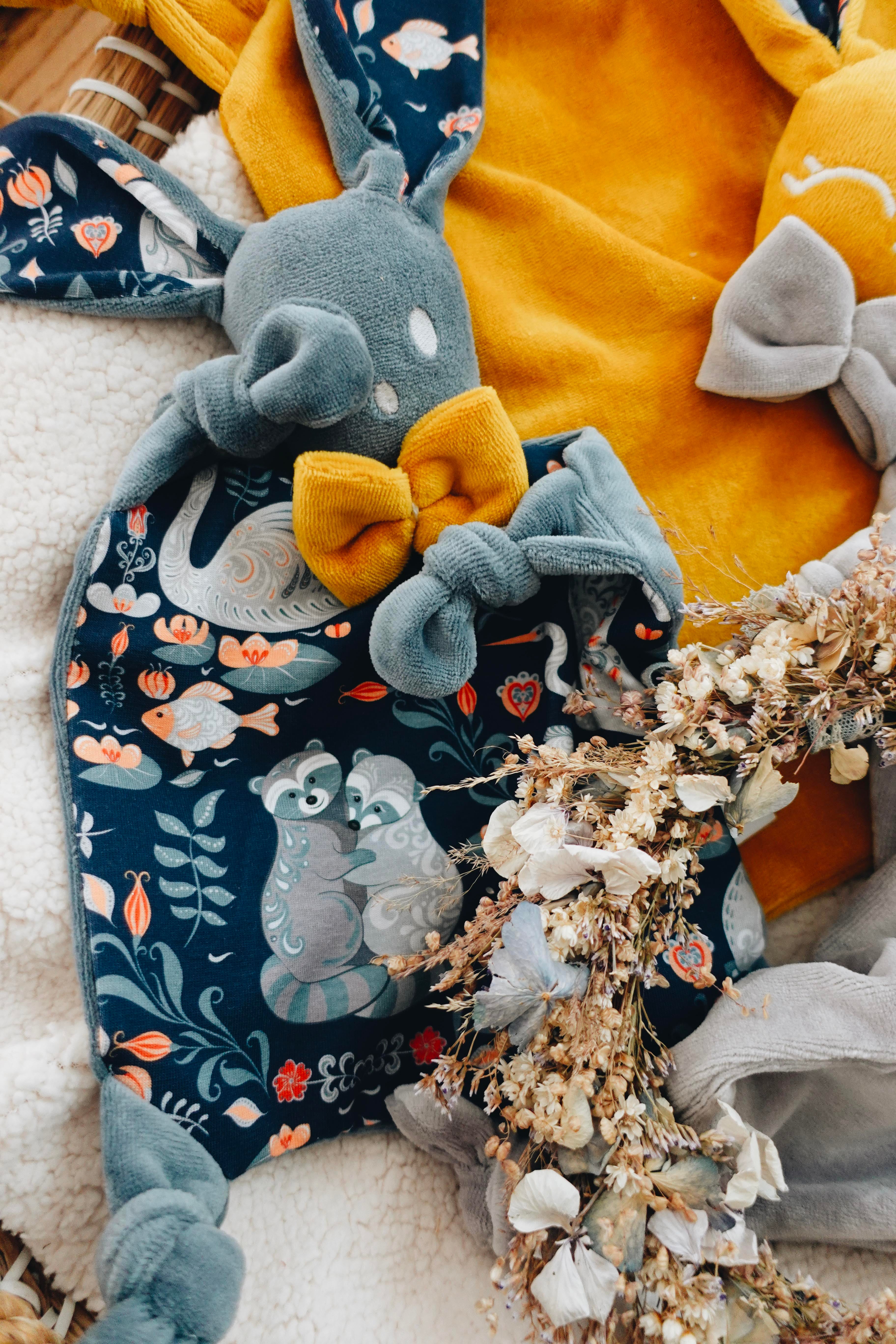 PROTOTYPE - Doudou Velours Chouchou - Lac Magique