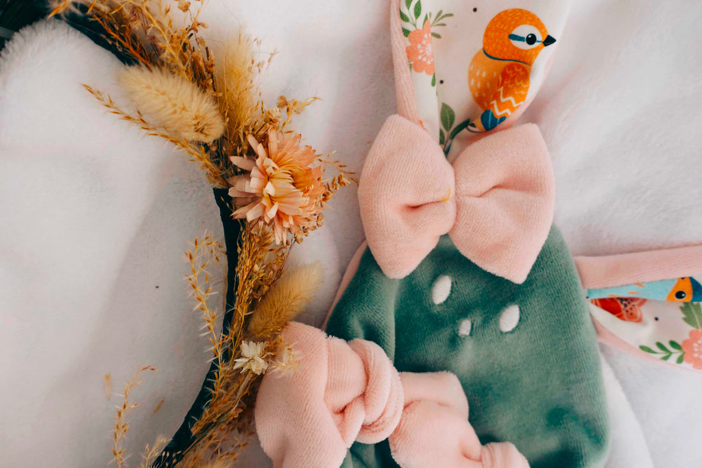Doudou Velours Mini Noeuds - Singing Birds