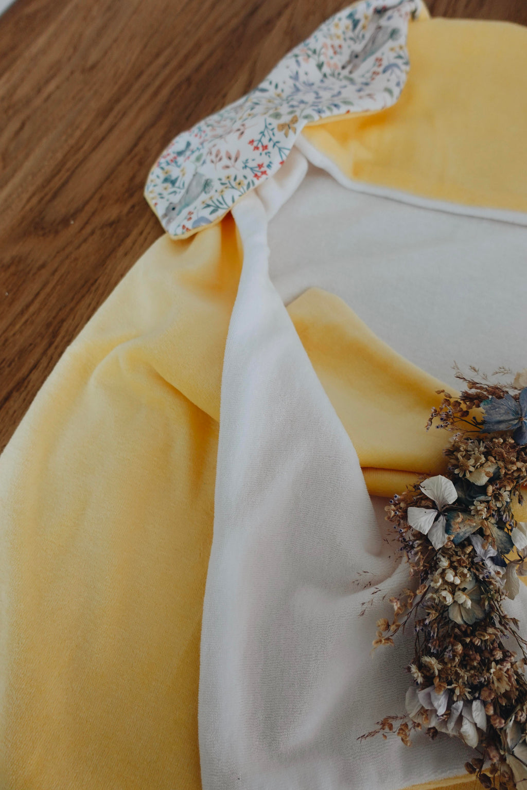 PROTOTYPE - Cape de bain Velours - Cottontails Blossom