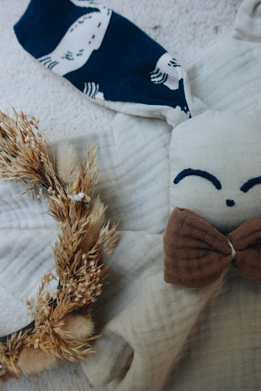 Doudou Lange Câlin Noeuds - Blue Swan