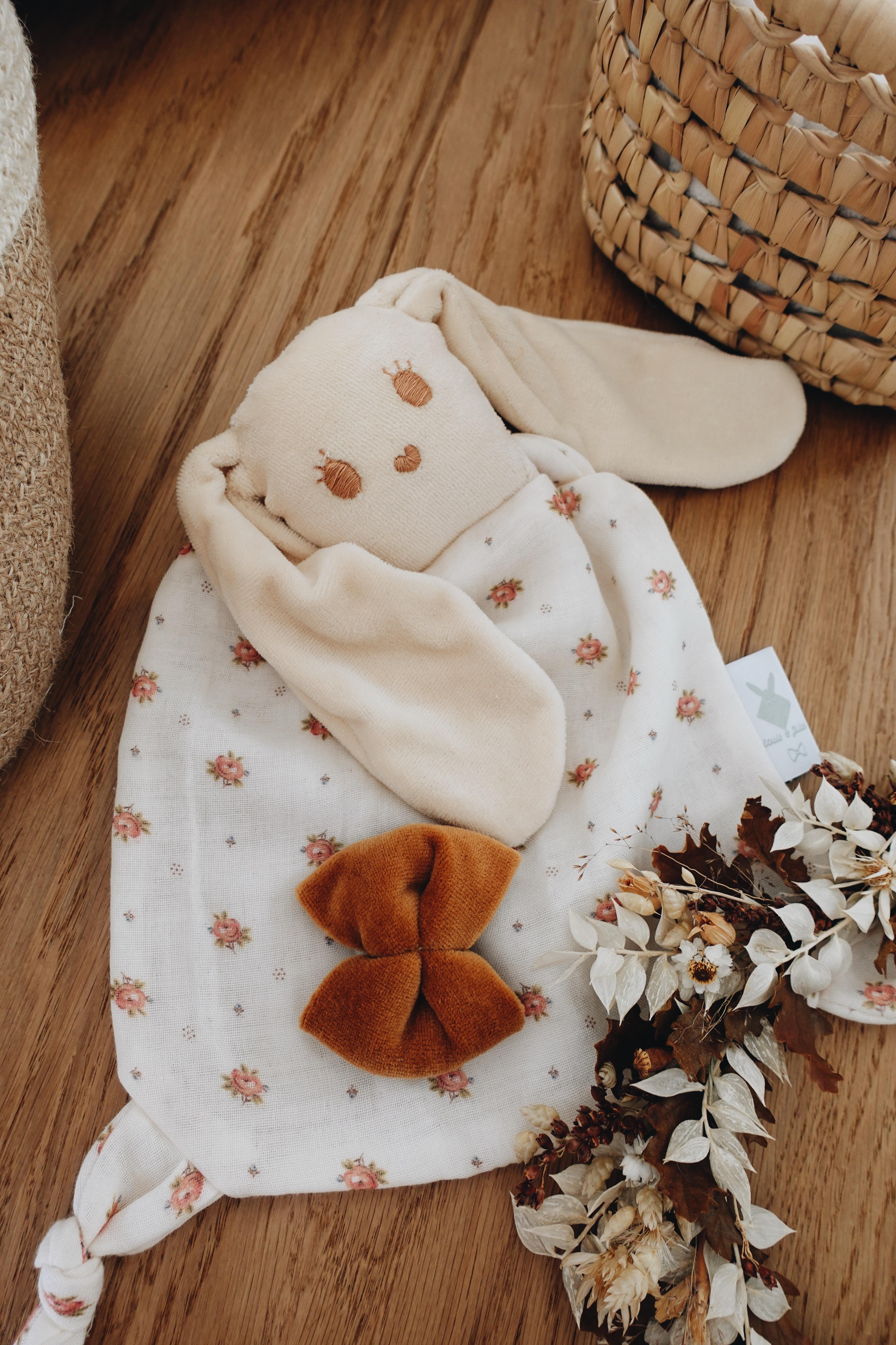 PROTOTYPE - Doudou Mousseline Monceau Rouge