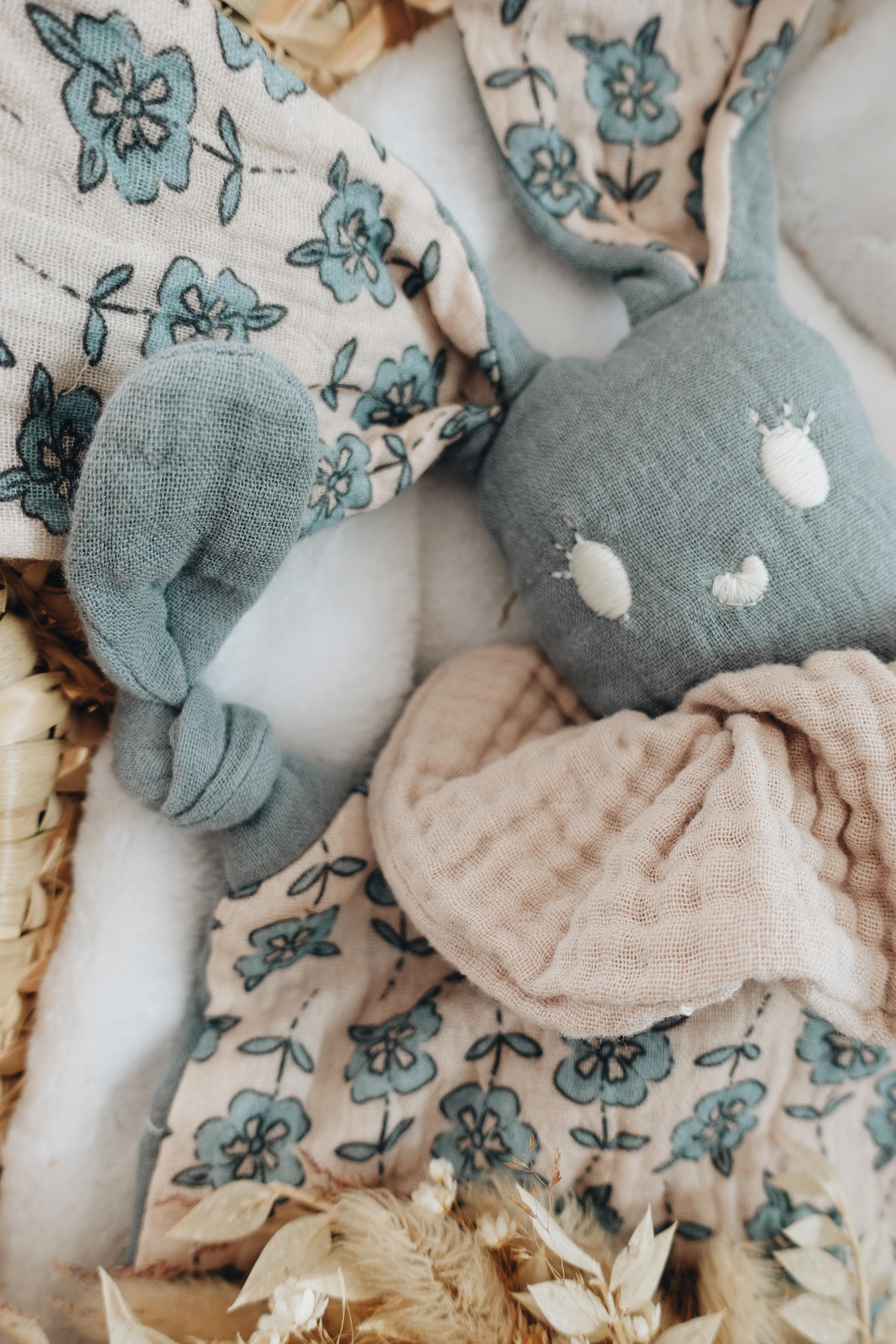 PROTOTYPE - Doudou Lange Chouchou – Turquoise Petals