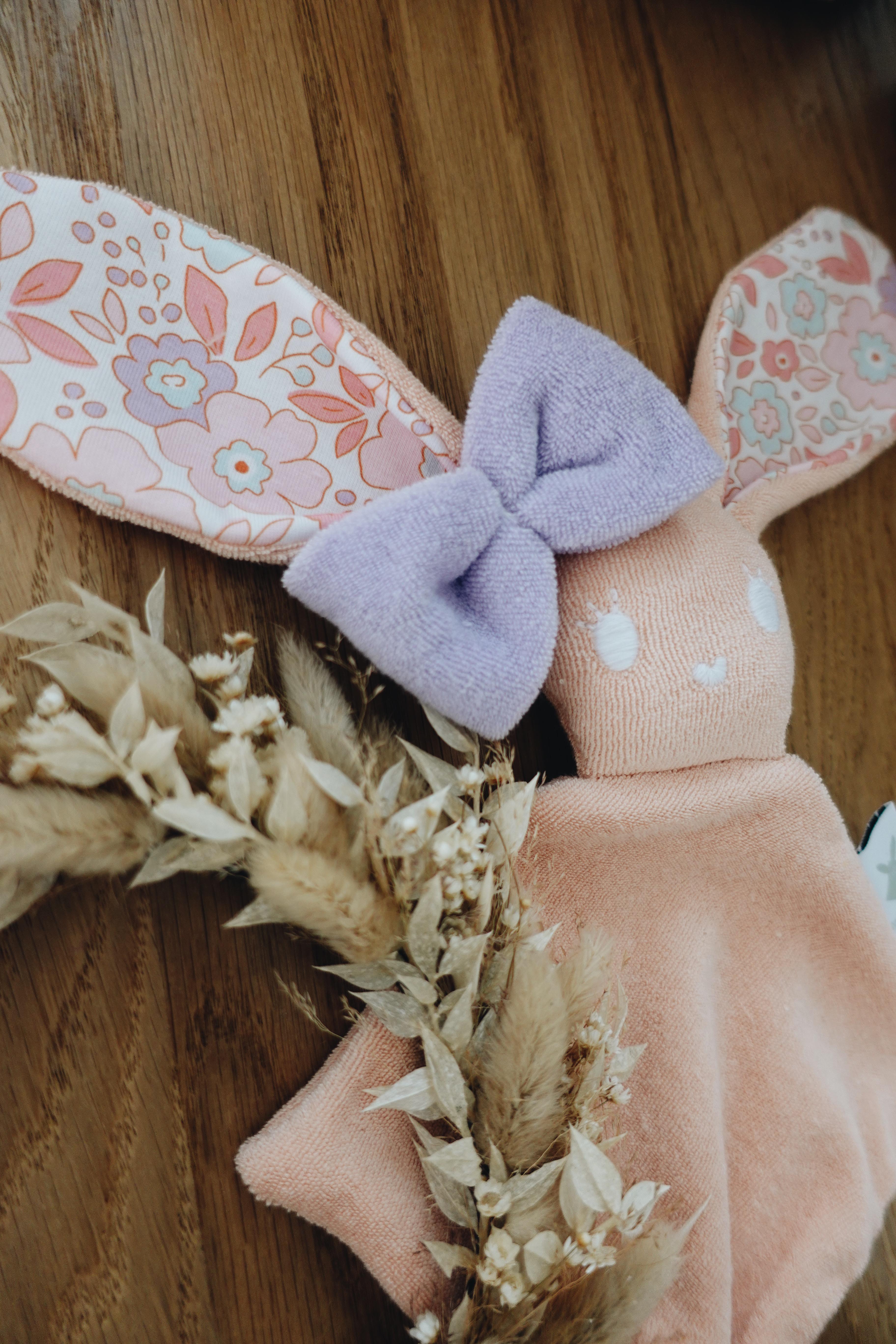 PROTOTYPE - Bébé Doudou Eponge - Mathilde