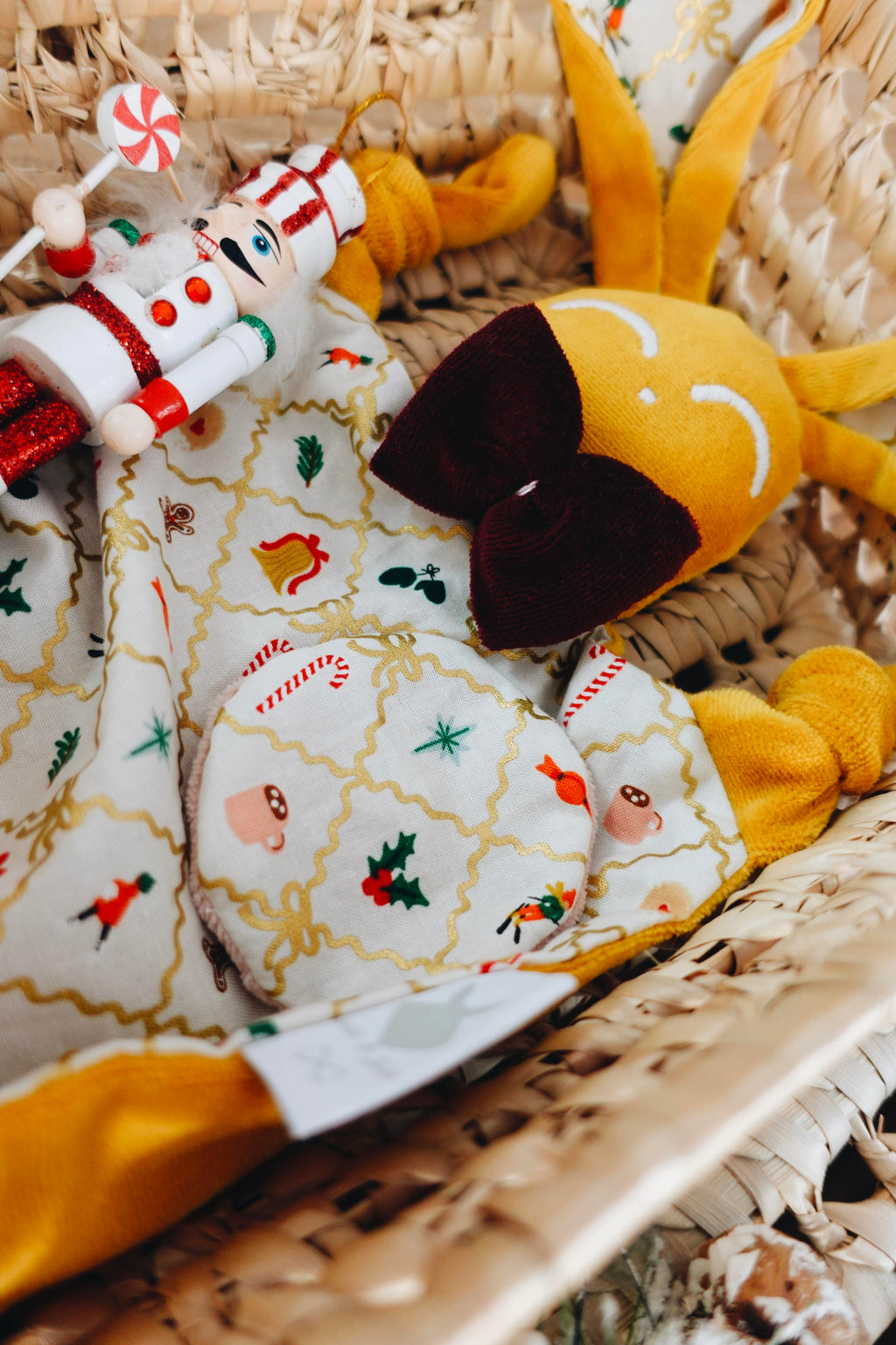 PROTOTYPE - Doudou Velours Chouchou - Holiday Argyle