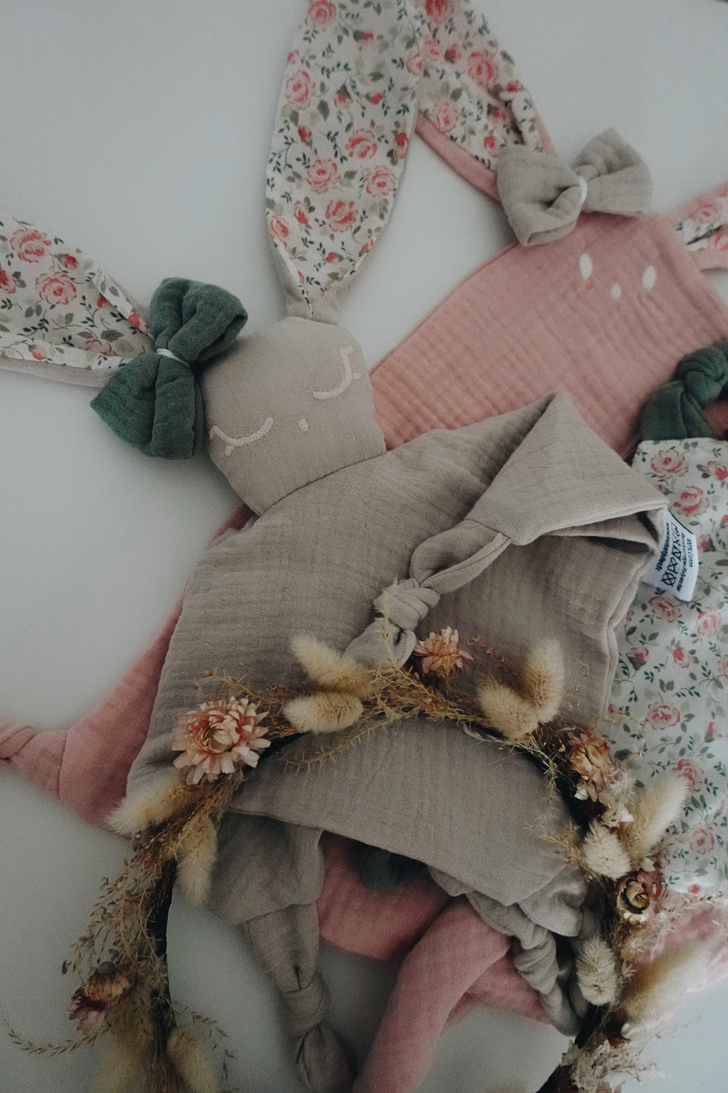 Doudou Lange Câlin Noeuds - Pomponella