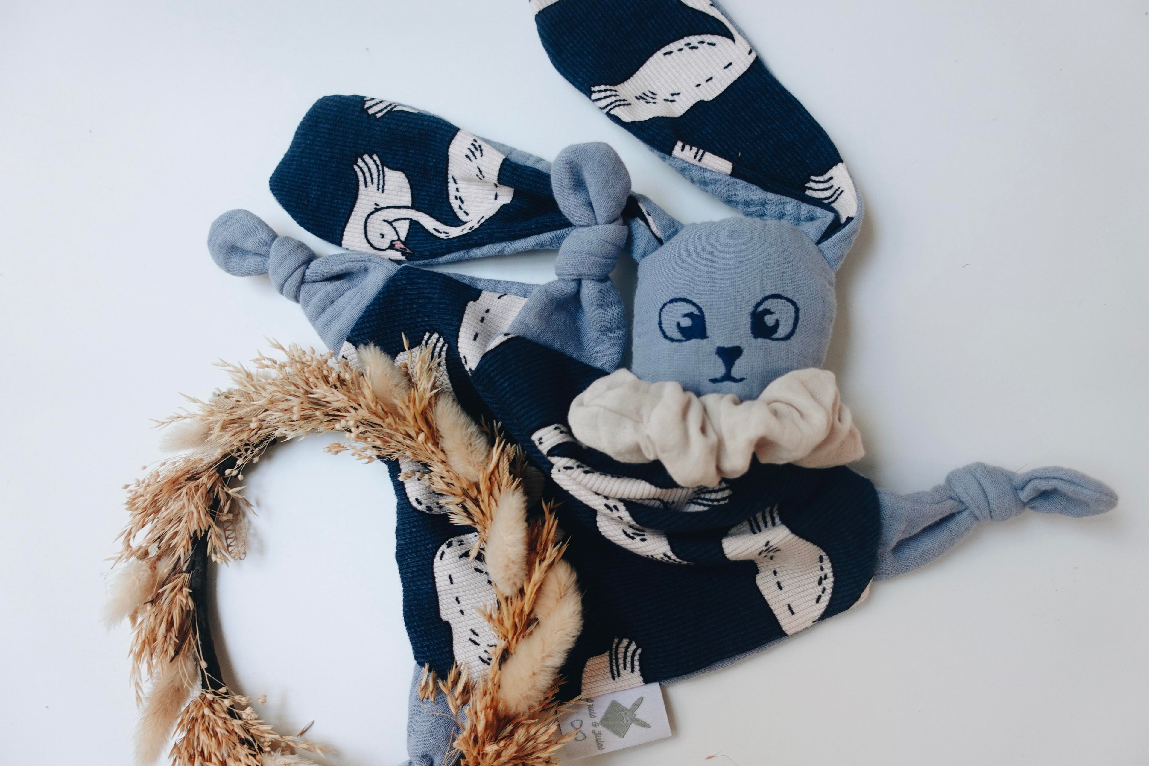 PROTOTYPE - Doudou Lange Chouchou – Blue Swan