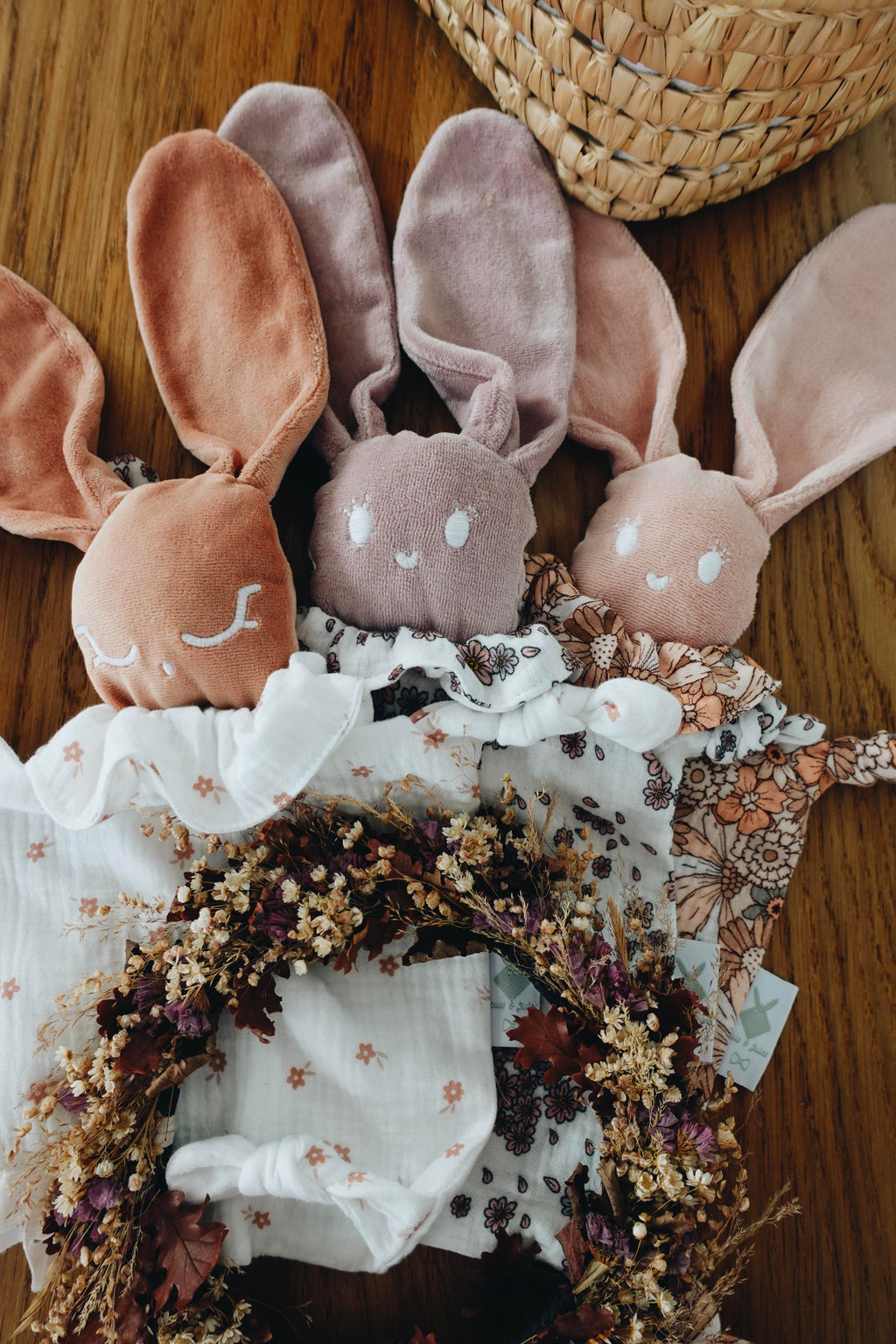 PROTOTYPE - Doudou Mousseline Flower Leaves