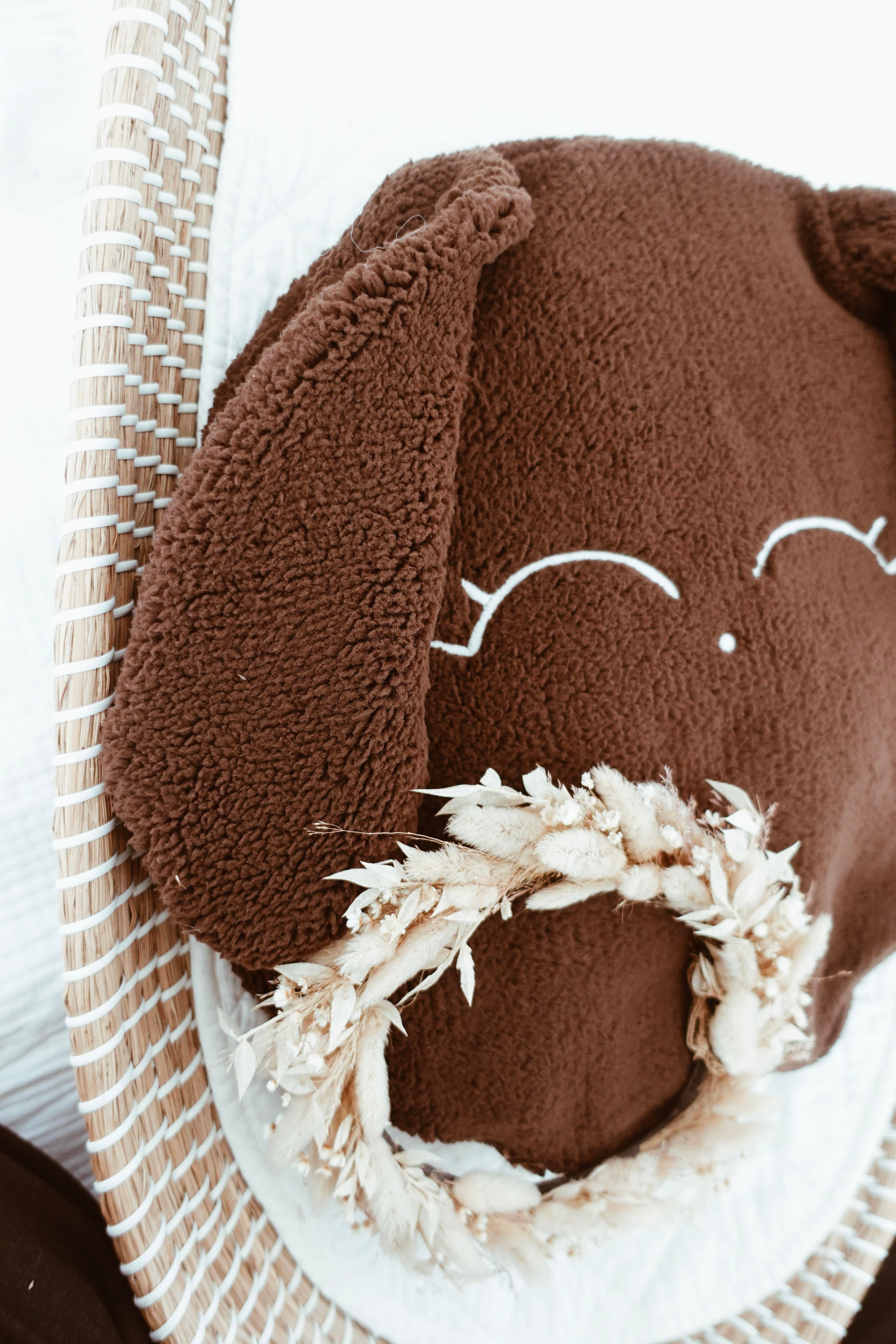 Petit Coussin Moumoute Pure - Épaisse Châtaigne