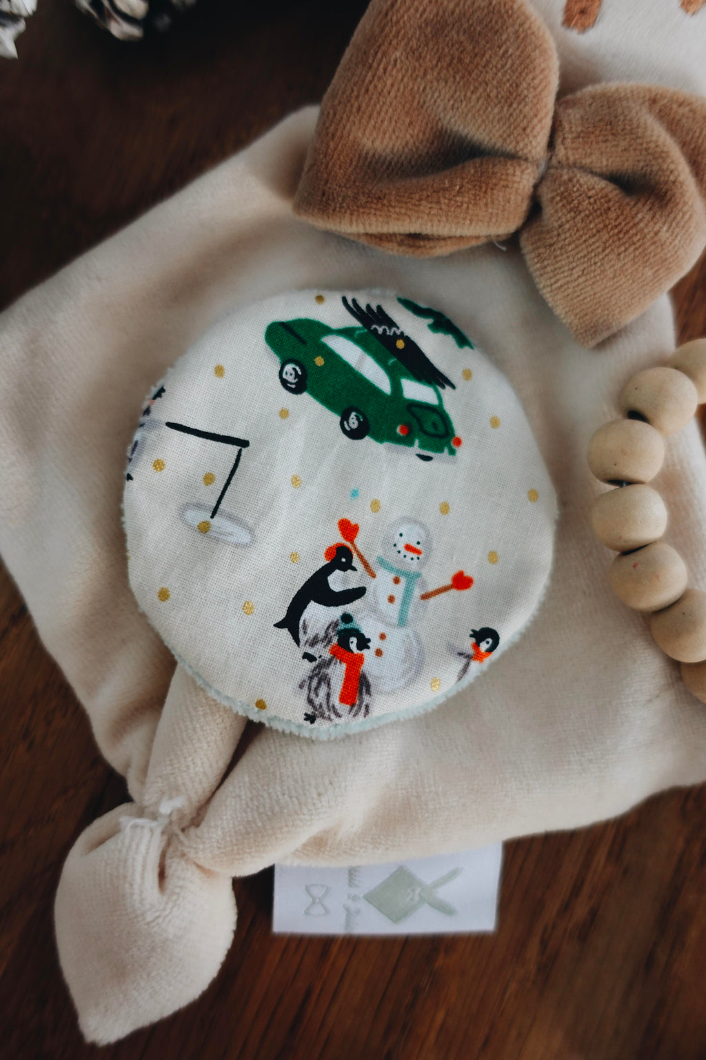 PROTOTYPE - Bébé Doudou Velours - Penguin Village