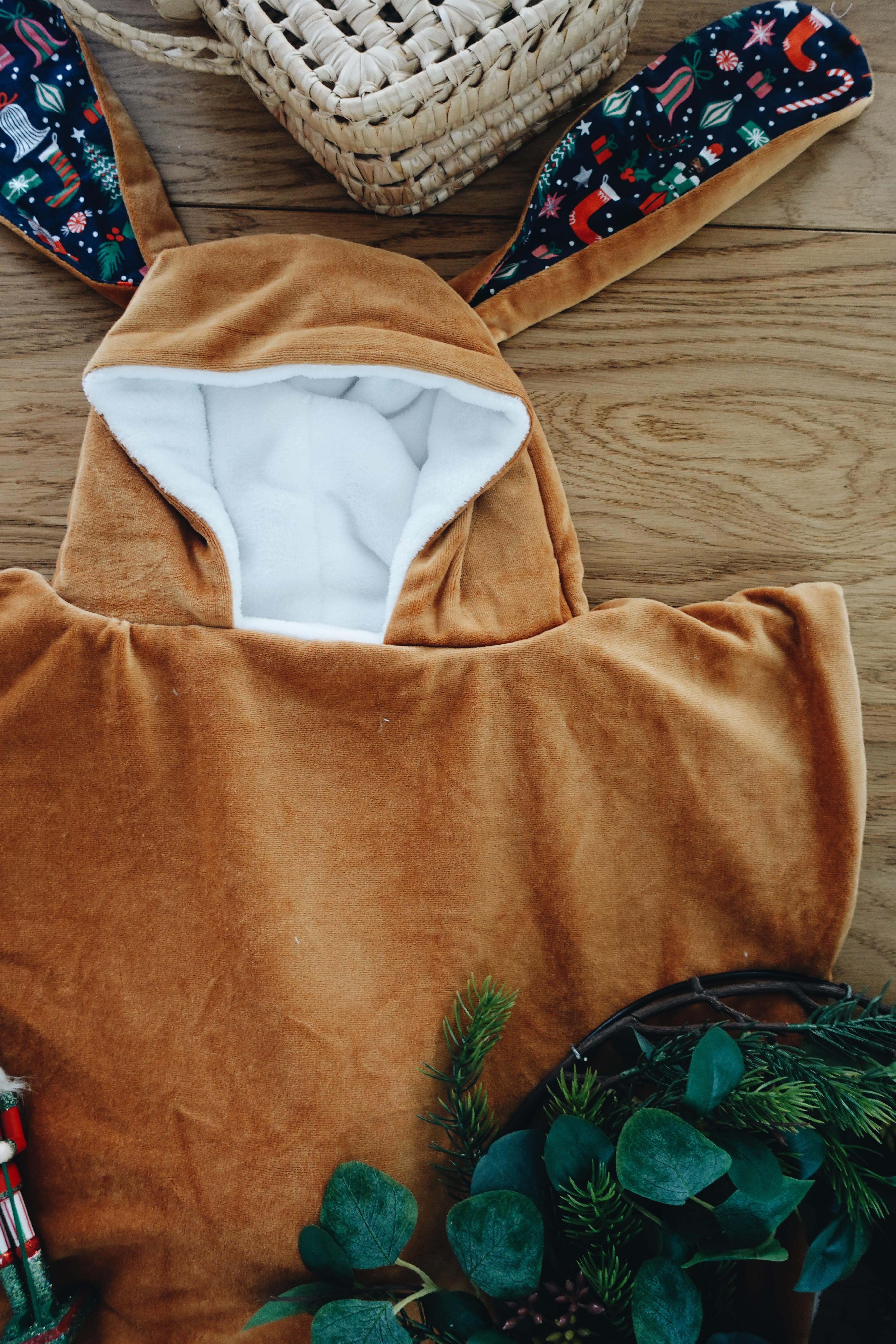 PROTOTYPE - Poncho - Jolly Nutcracker