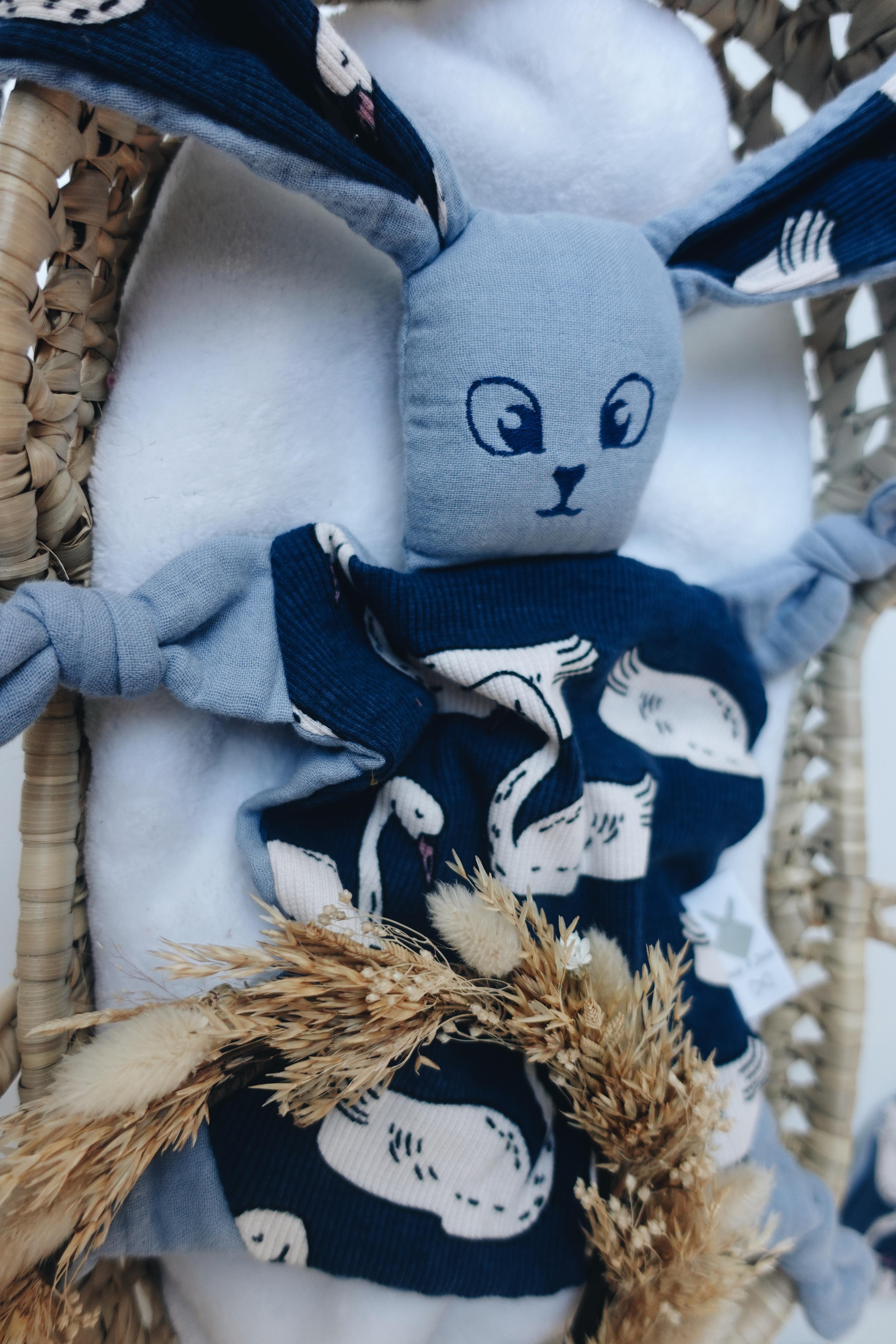 PROTOTYPE - Doudou Lange Chouchou – Blue Swan