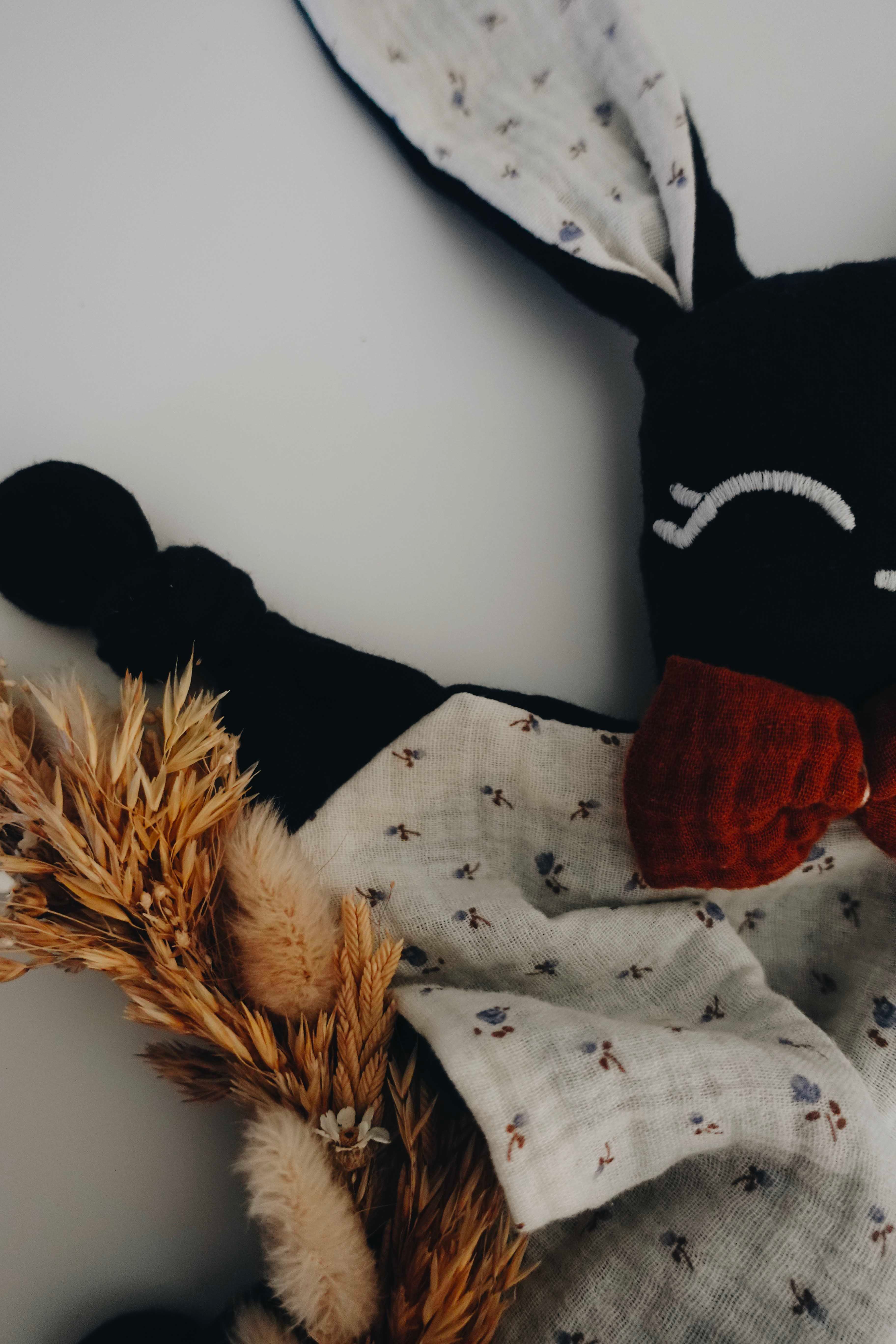 Doudou Lange Chouchou – Blue Leaves