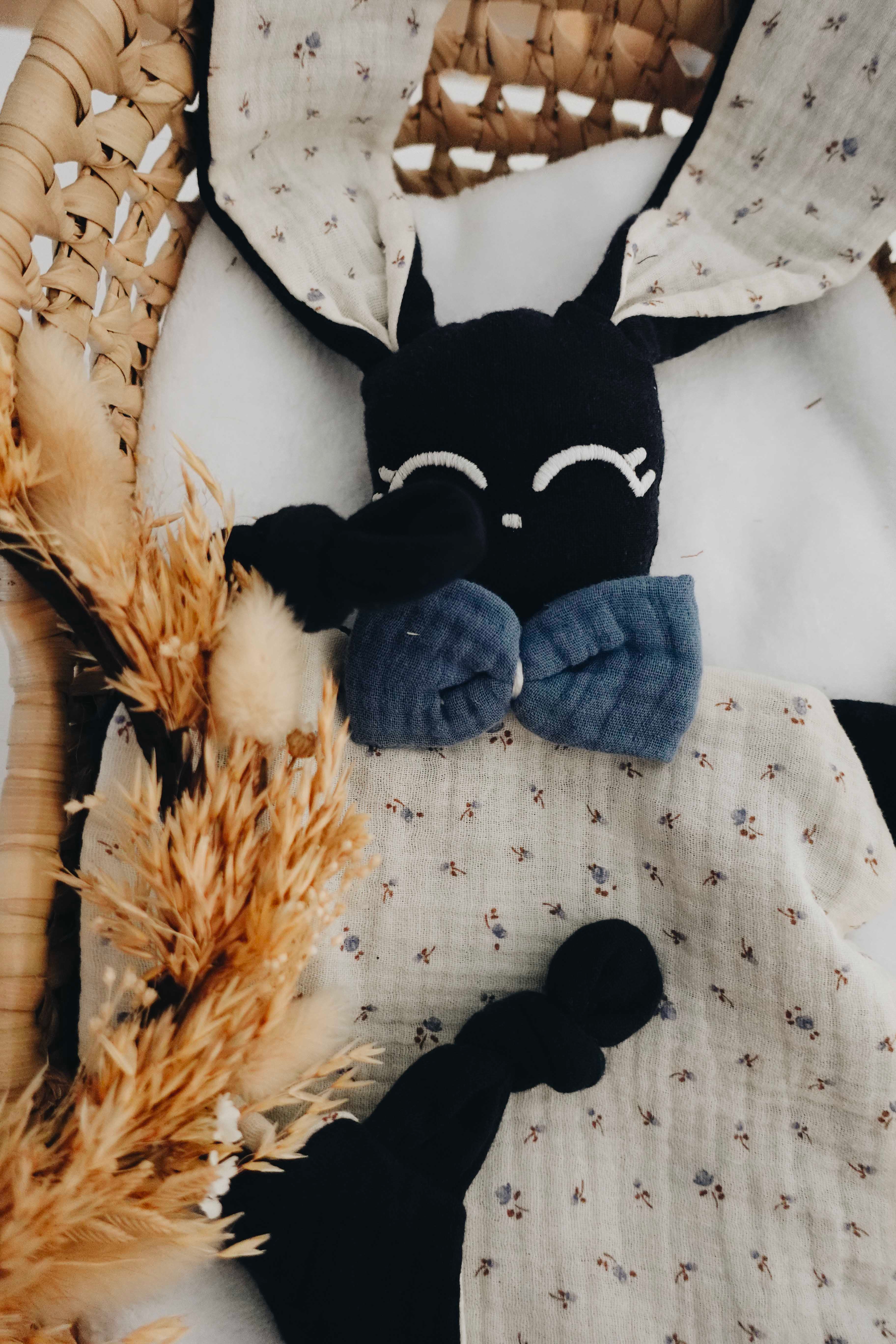 Doudou Lange Chouchou – Blue Leaves