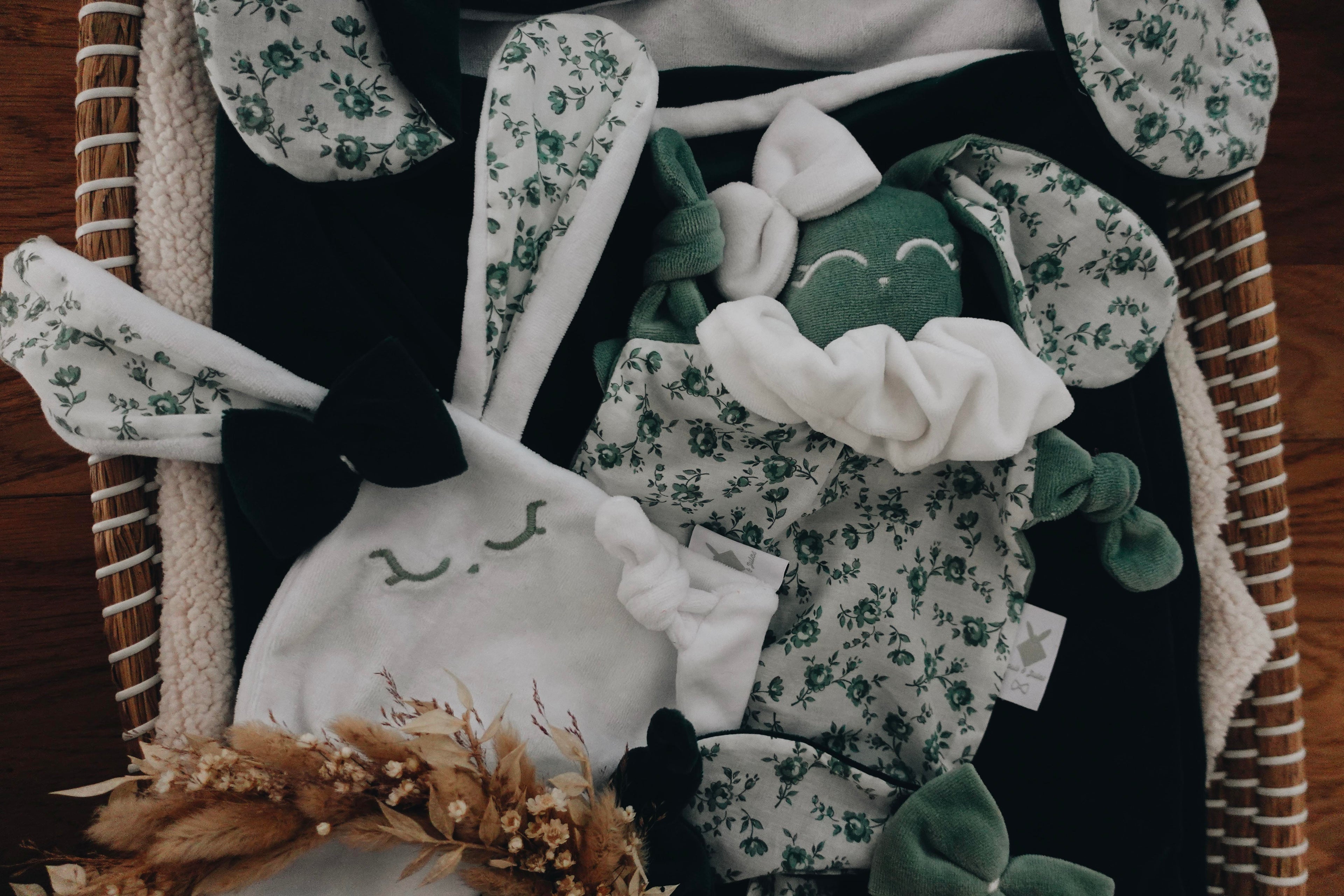 PROTOTYPE - Doudou Velours Chouchou - Roses d'Antan
