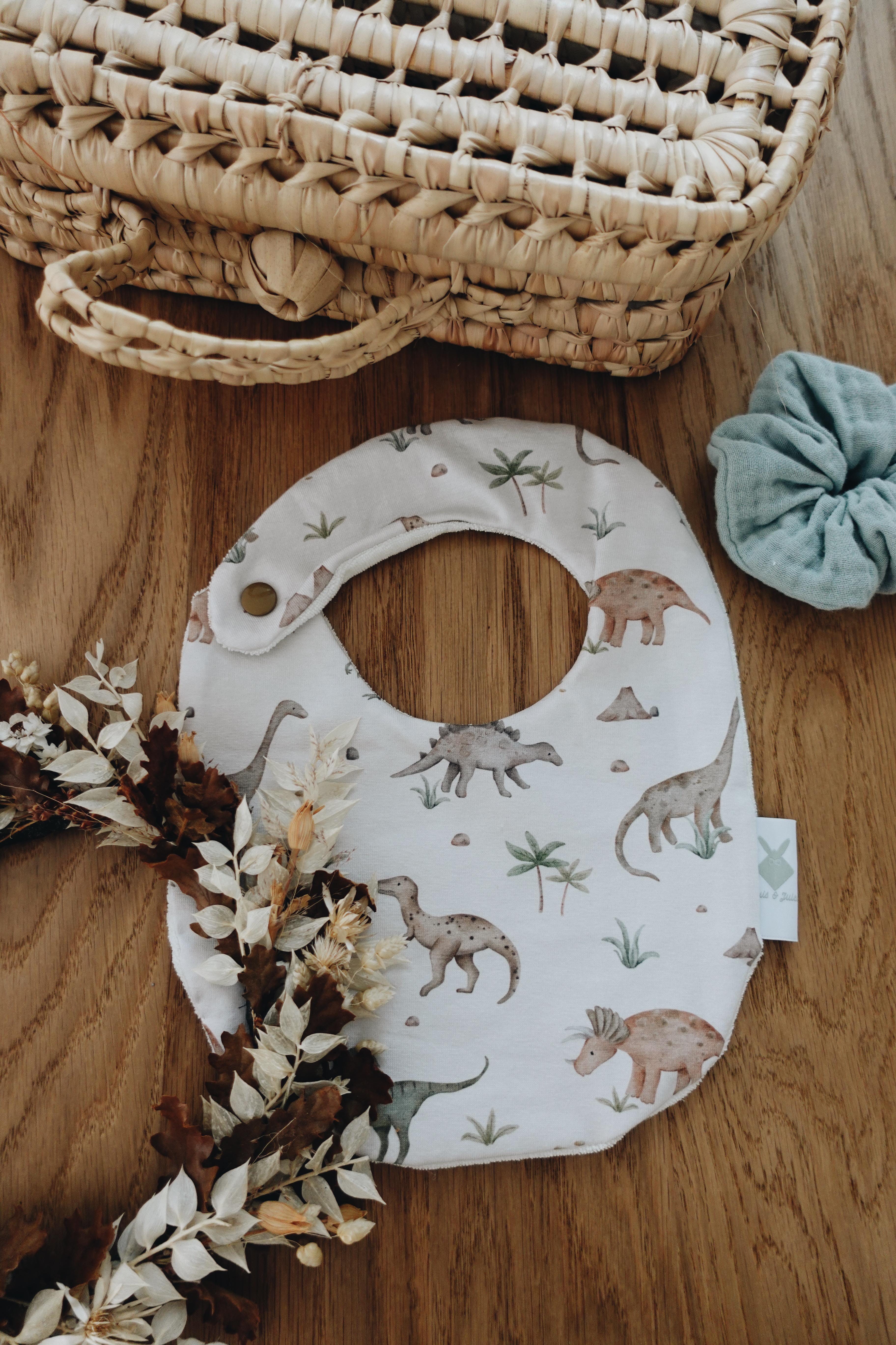 PROTOTYPE - Bavoir bébé - Dino Pastel