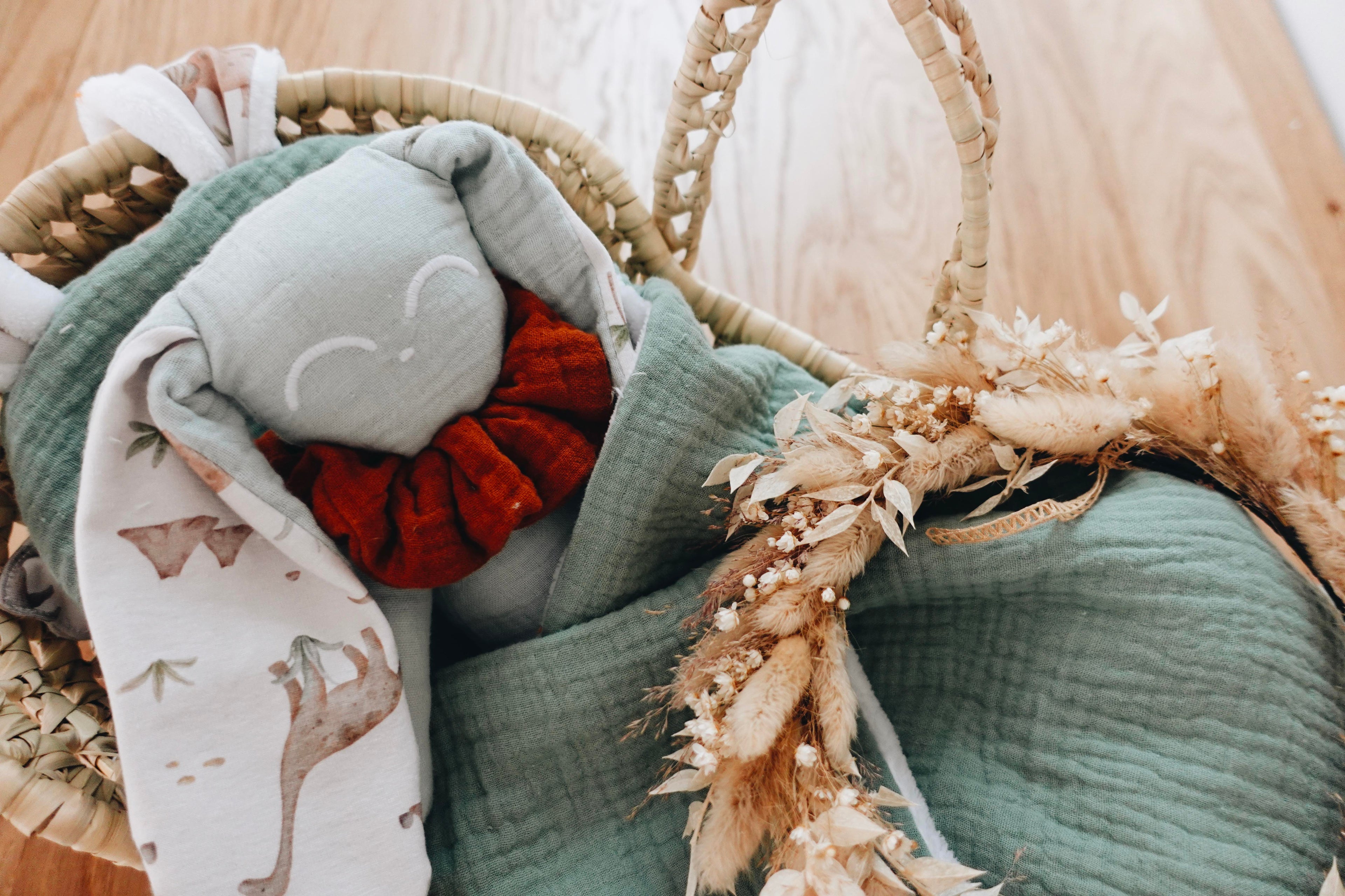 PROTOTYPE - Peluche - Dino Pastel