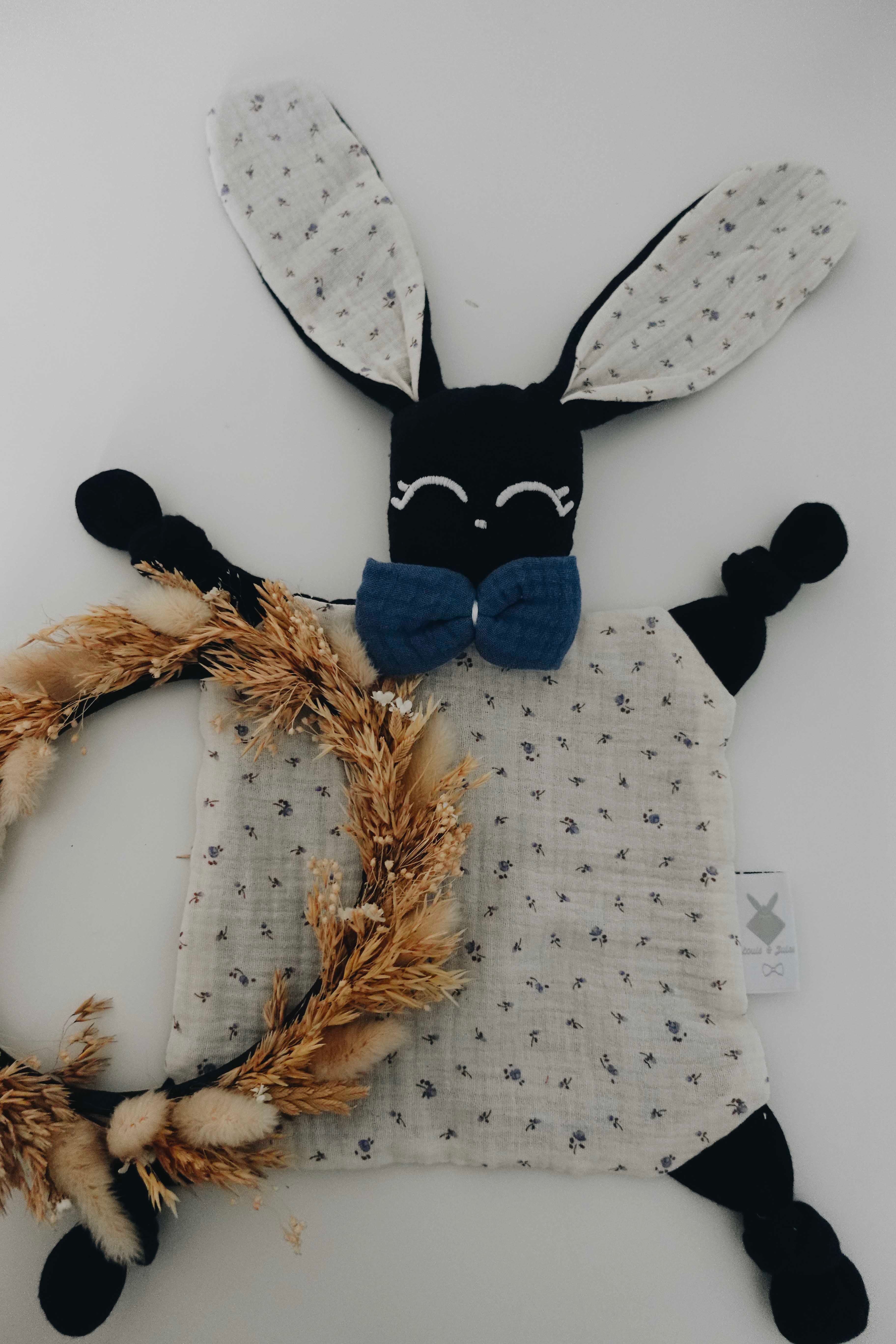 Doudou Lange Chouchou – Blue Leaves