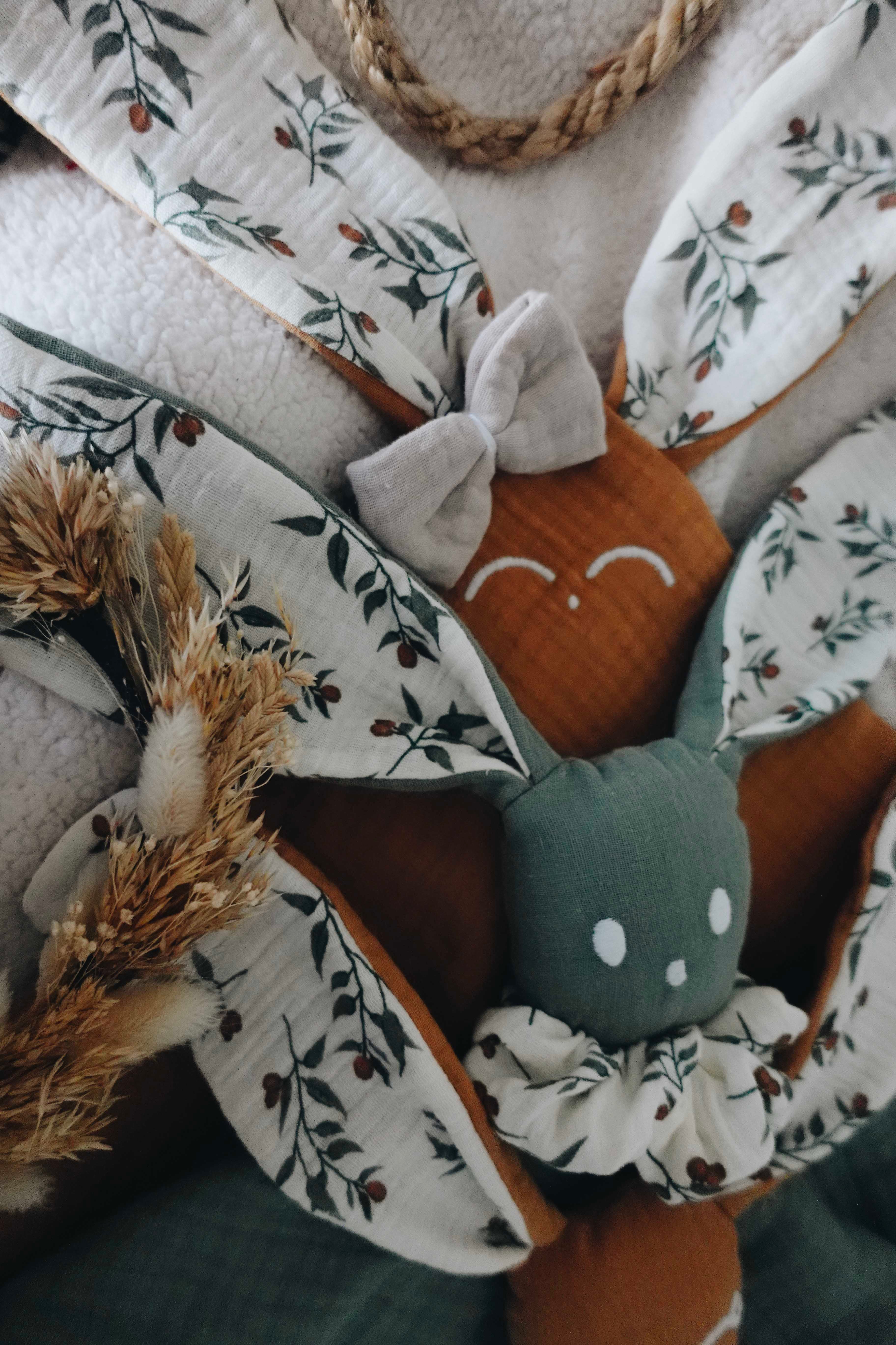 Doudou Lange Câlin Noeuds - Clémentines
