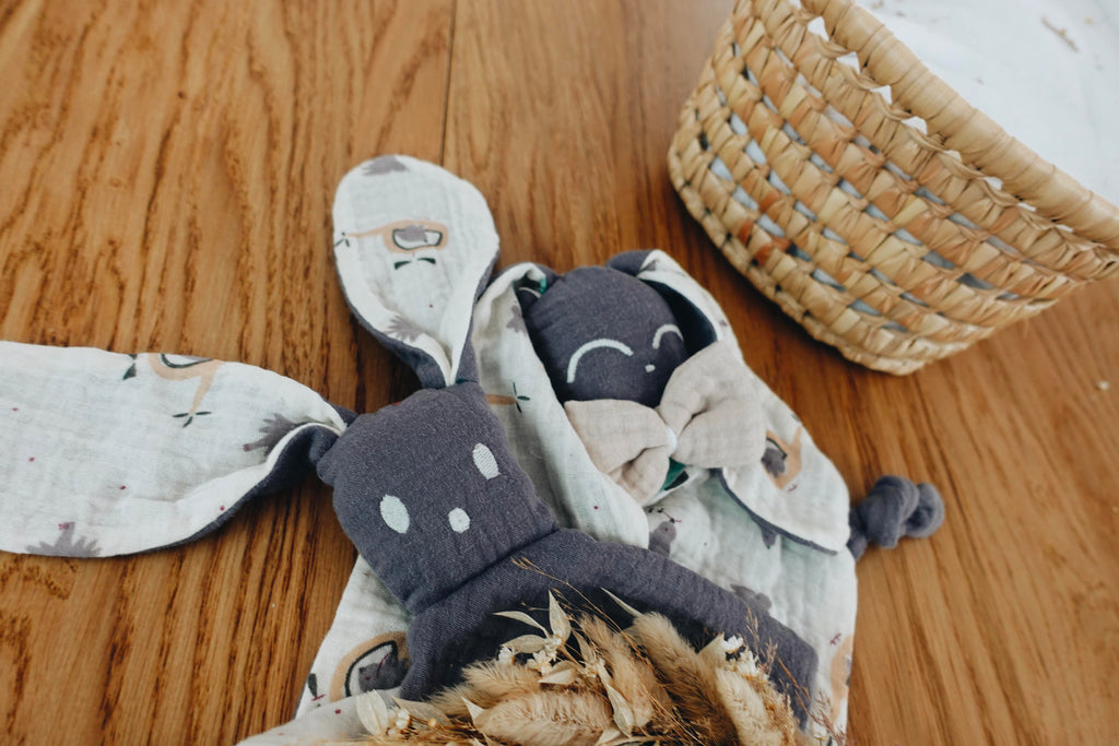 PROTOTYPE - Doudou Lange Chouchou – Birds in the Sky