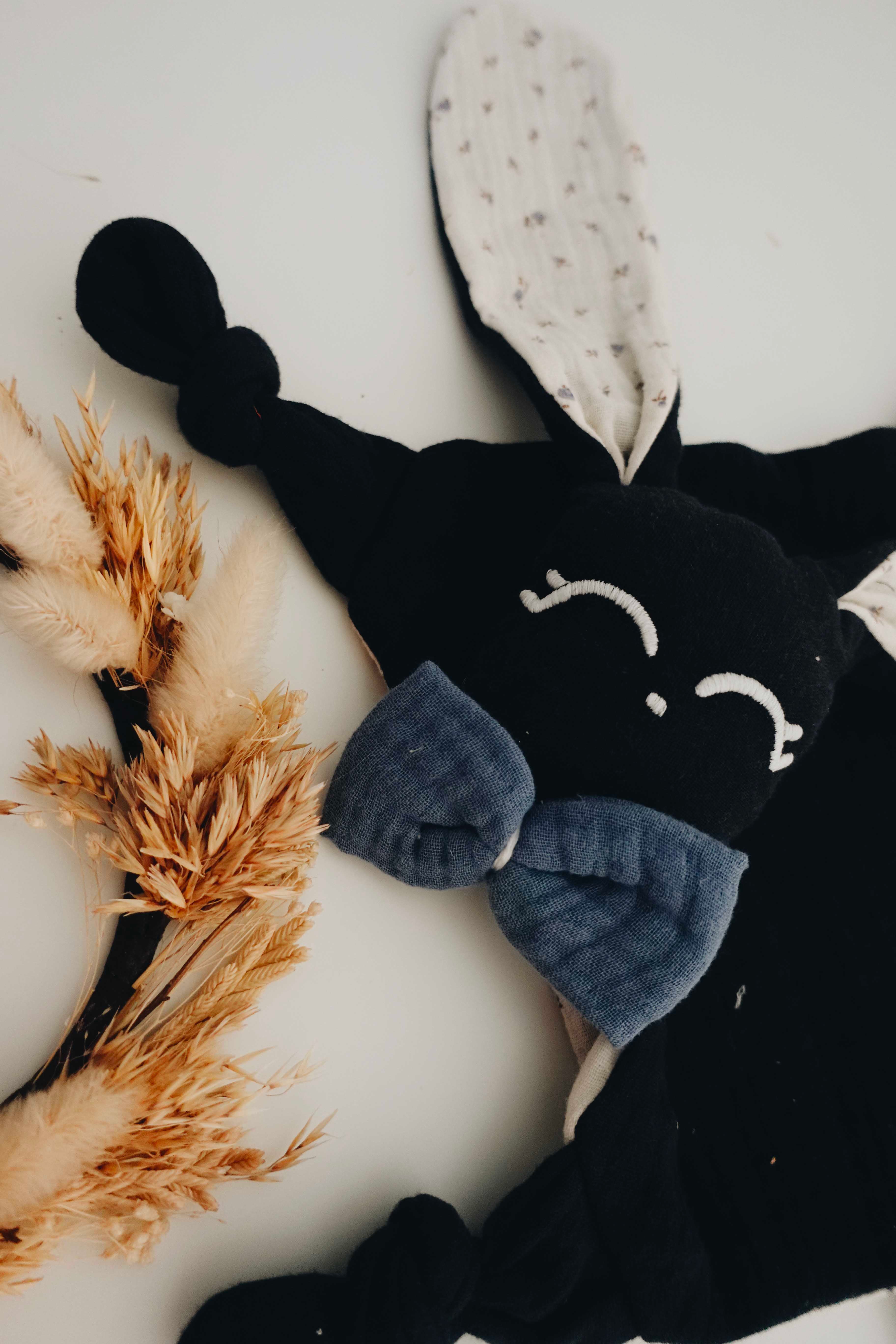 Doudou Lange Chouchou – Blue Leaves