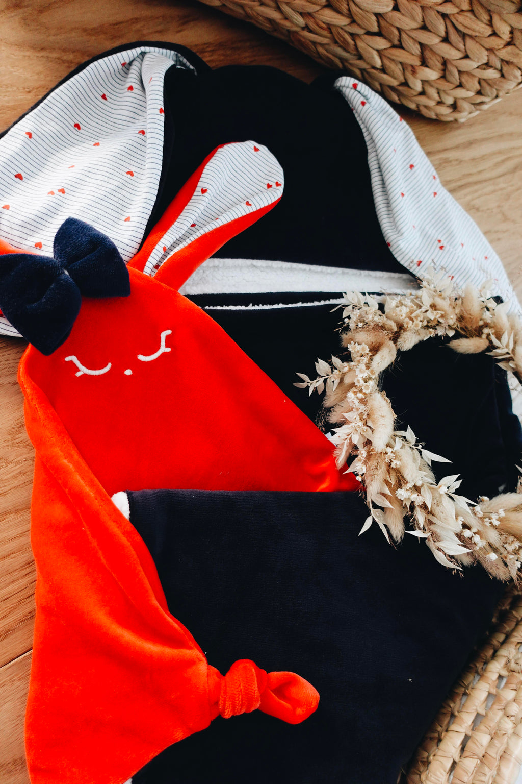 PROTOTYPE - Doudou Velours Classique Noeuds - France