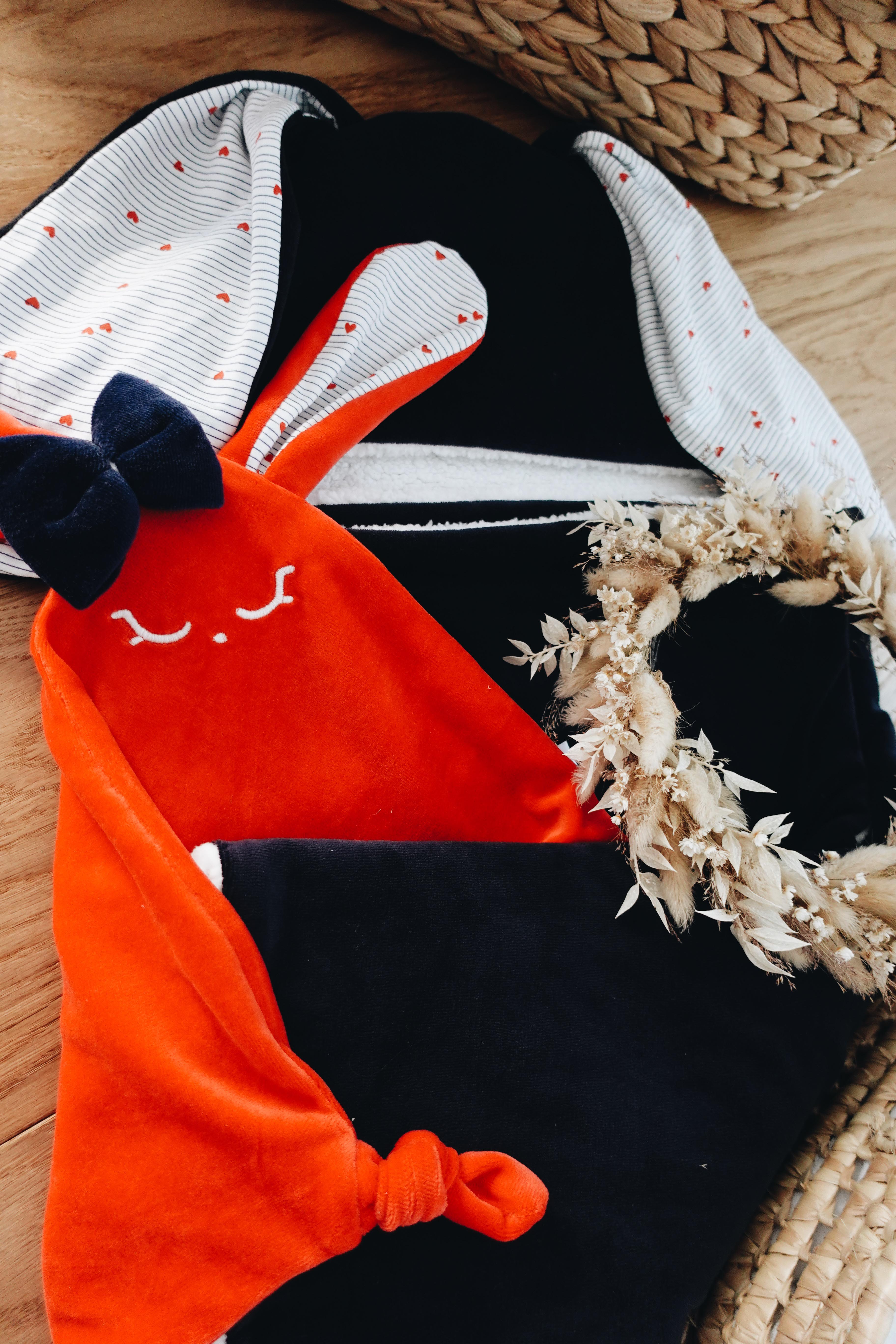 PROTOTYPE - Doudou Velours Classique Noeuds - France