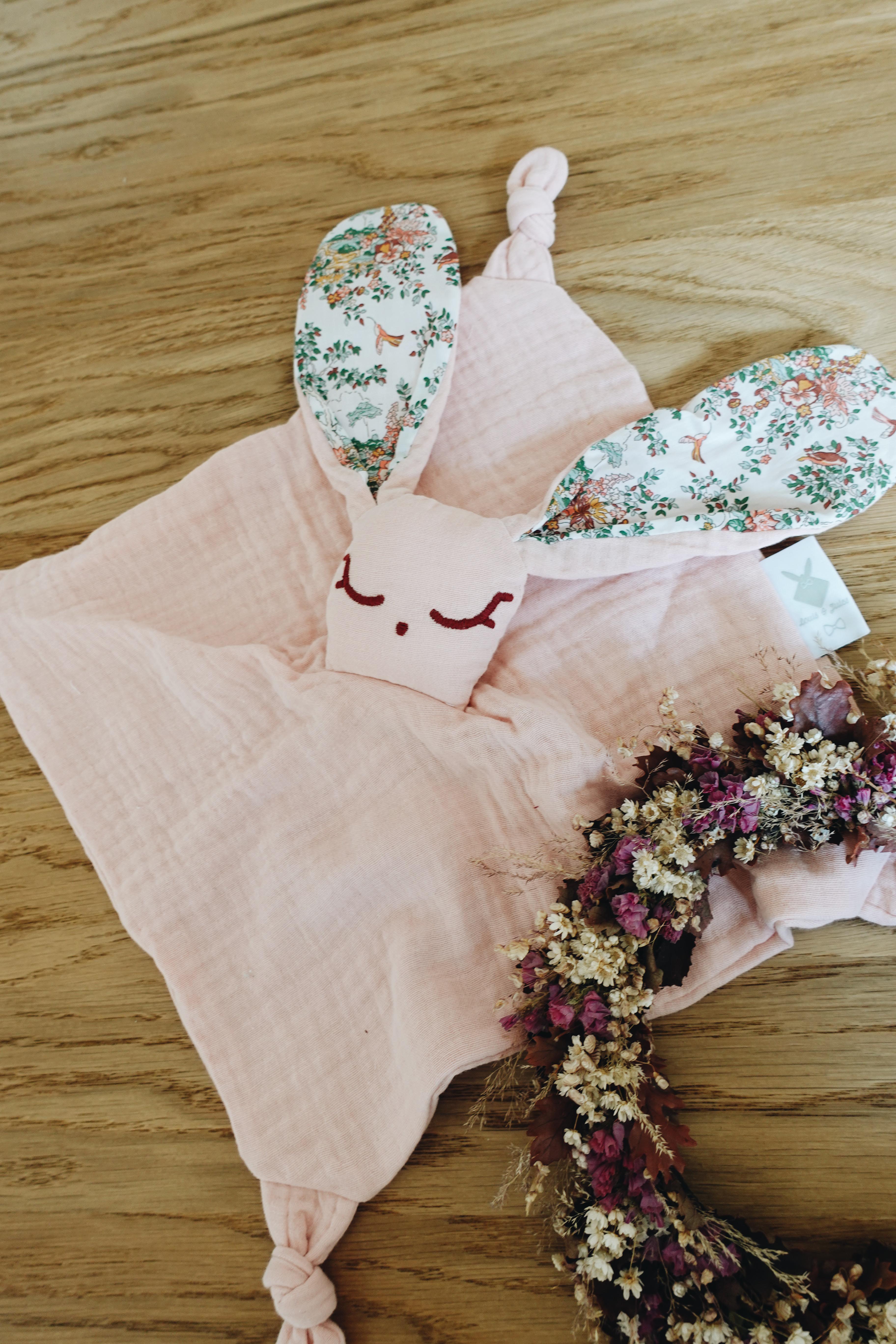 PROTOTYPE - Doudou Lange Câlin Noeuds - Wonderland