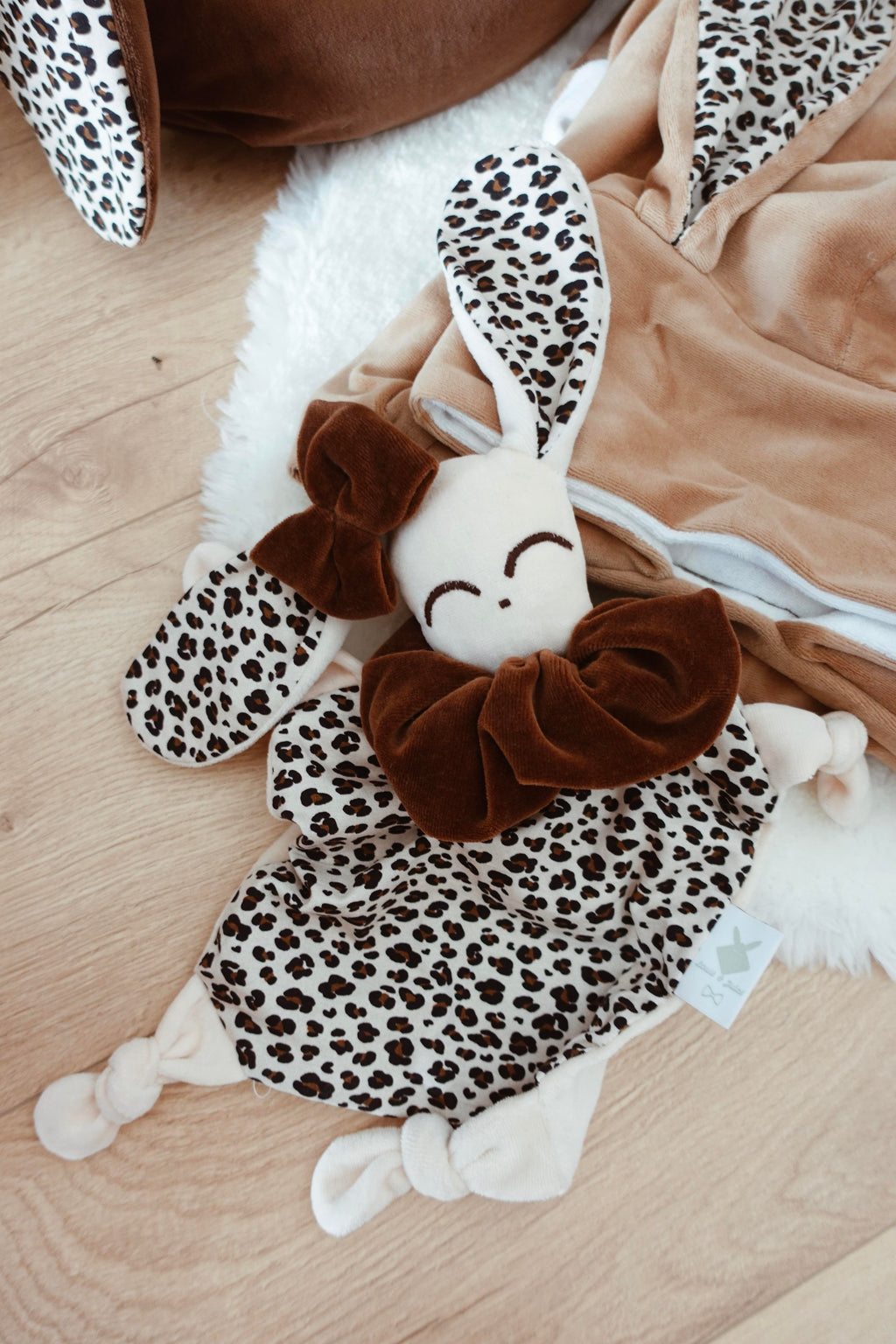 Doudou Velours Chouchou – Mia