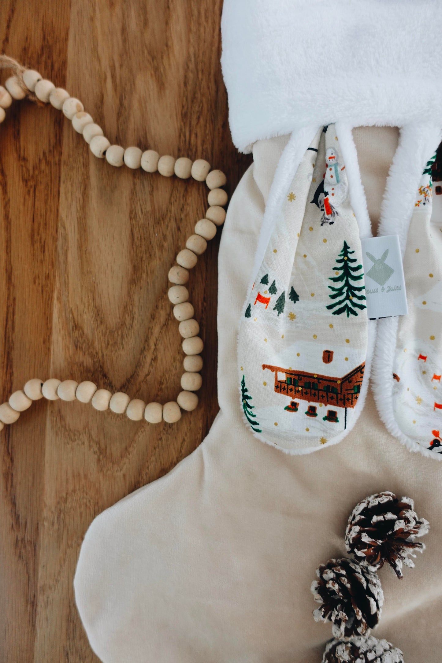 Chaussette de Noël - Penguin Village