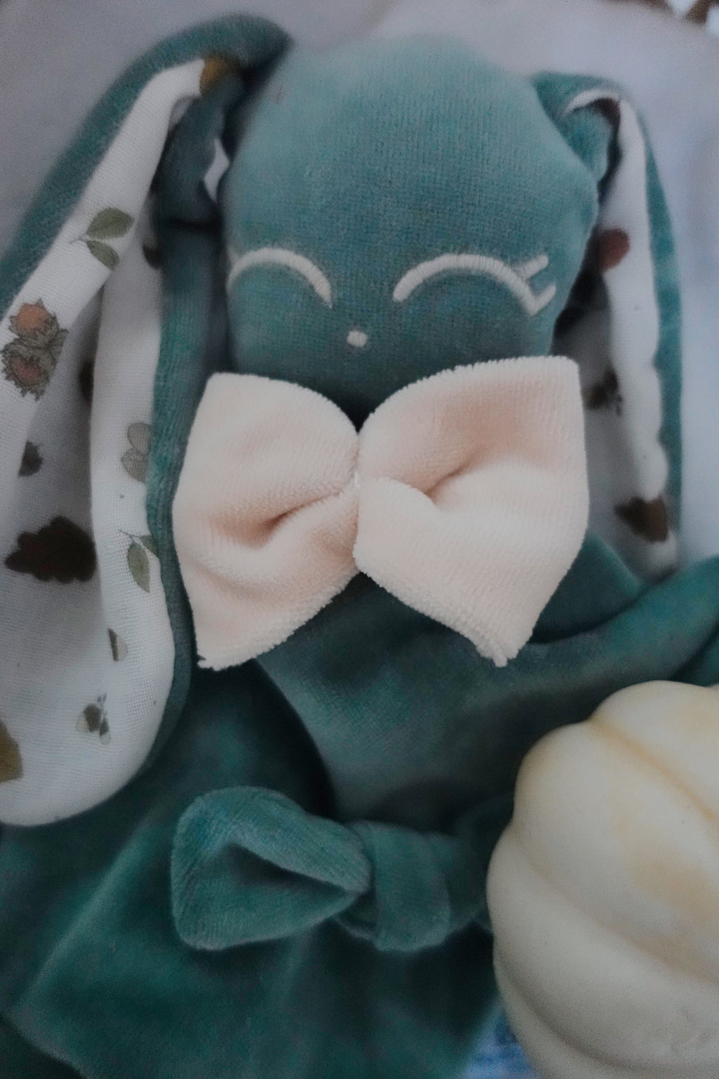 Doudou Velours Câlin Noeuds - Automne