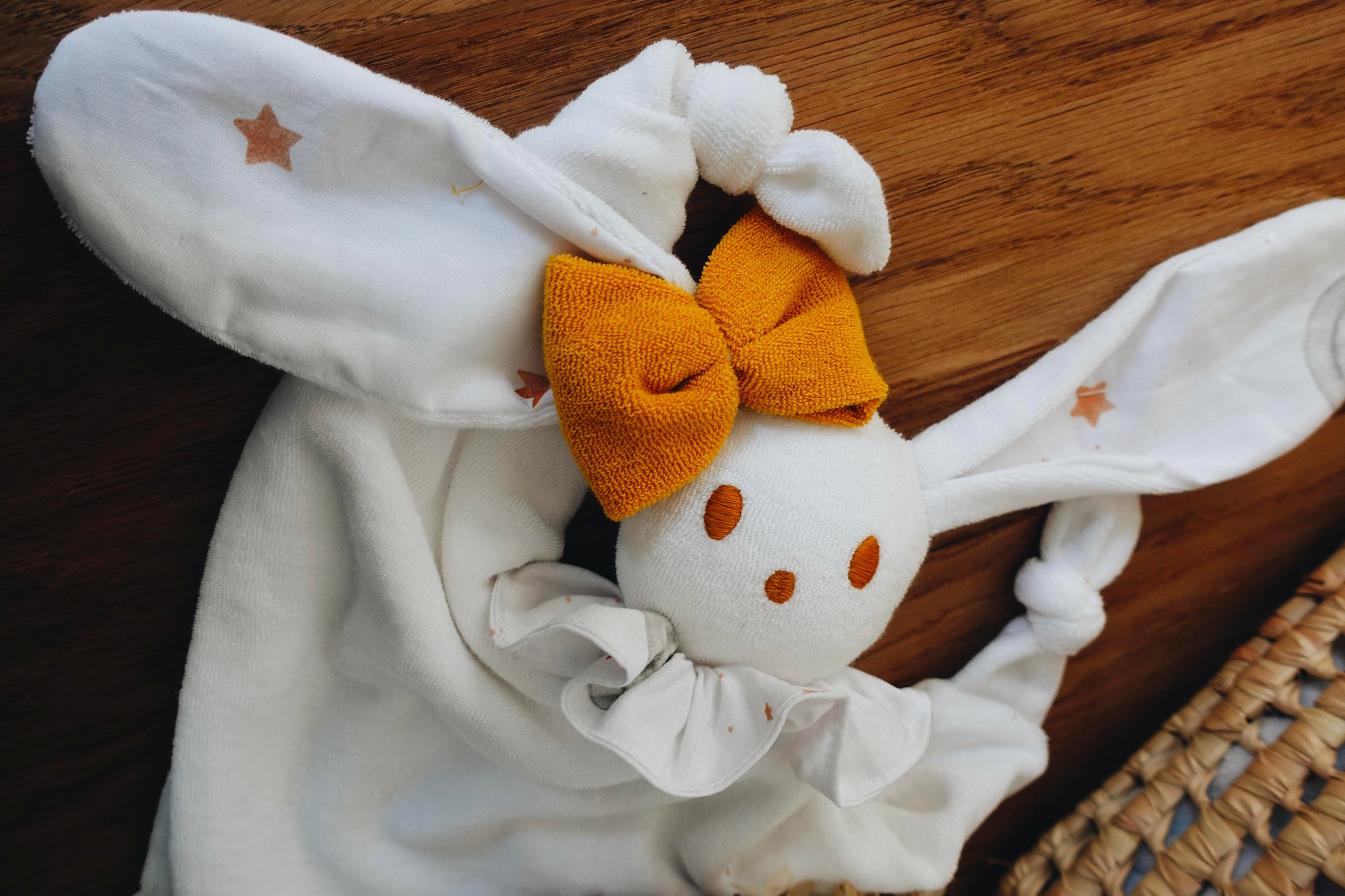 PROTOTYPE - Doudou Eponge Câlin Noeuds - Cygne étoilé