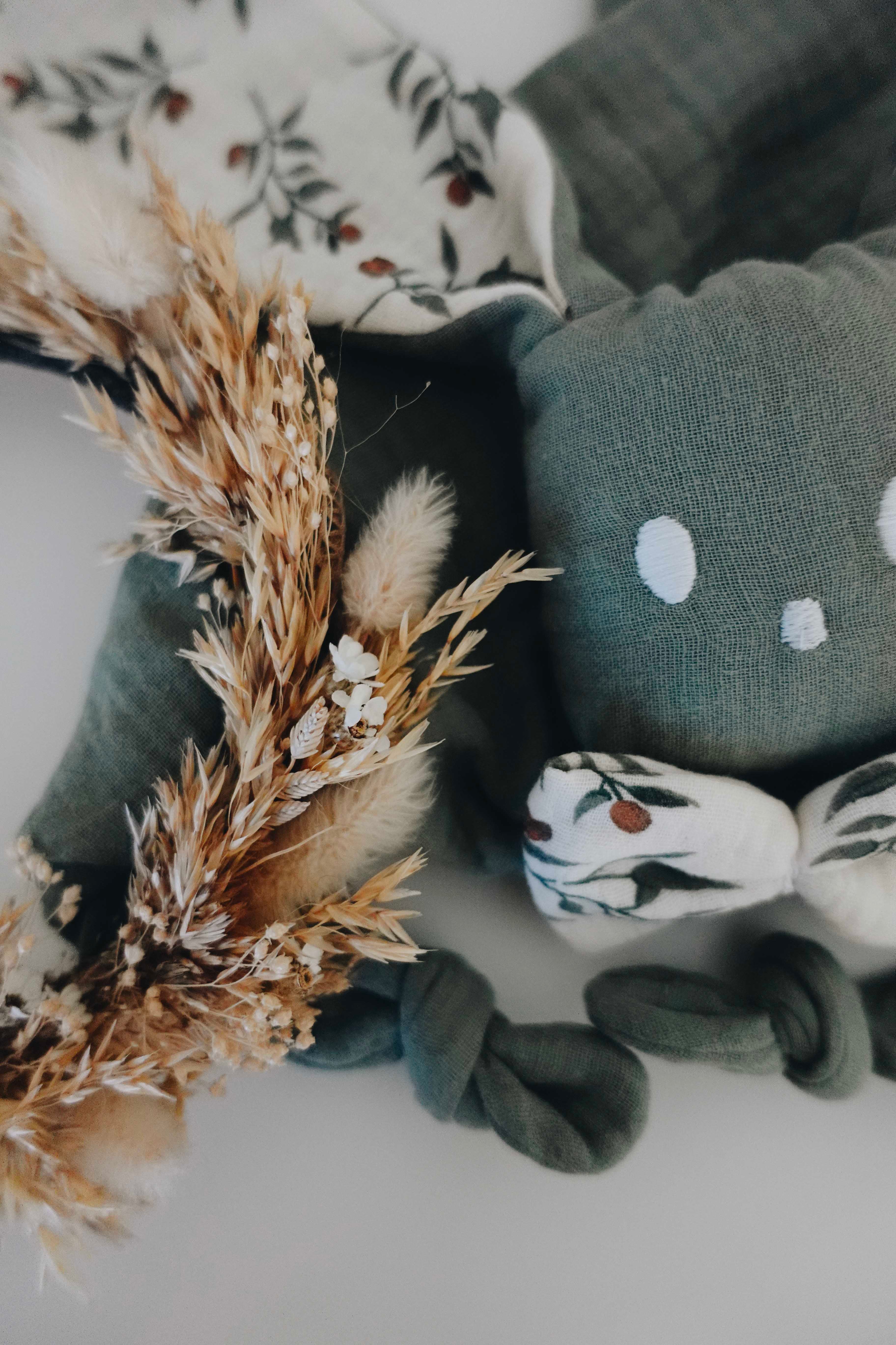Doudou Lange Câlin Noeuds - Clémentines