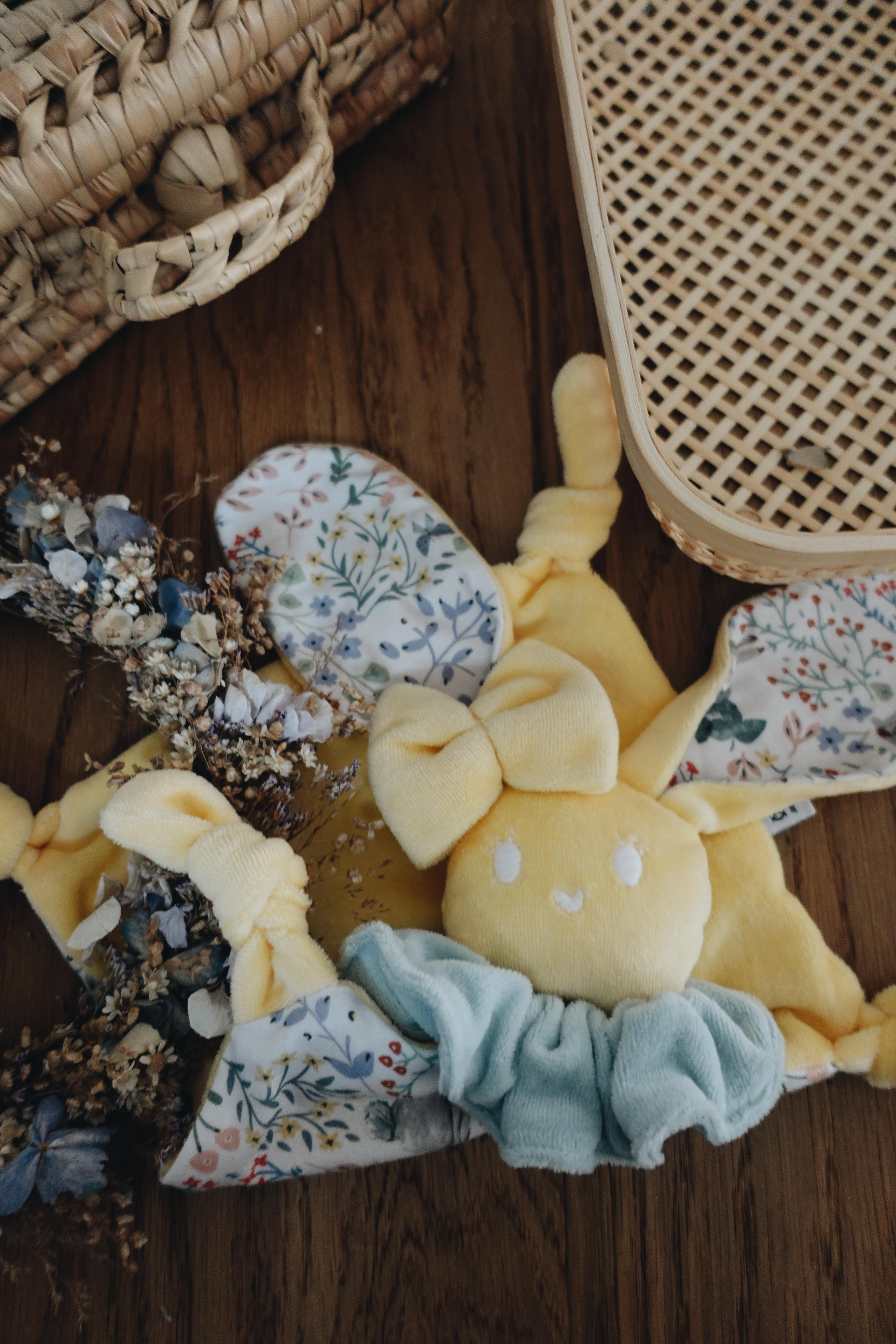 Doudou Velours Chouchou - Cottontails Blossom