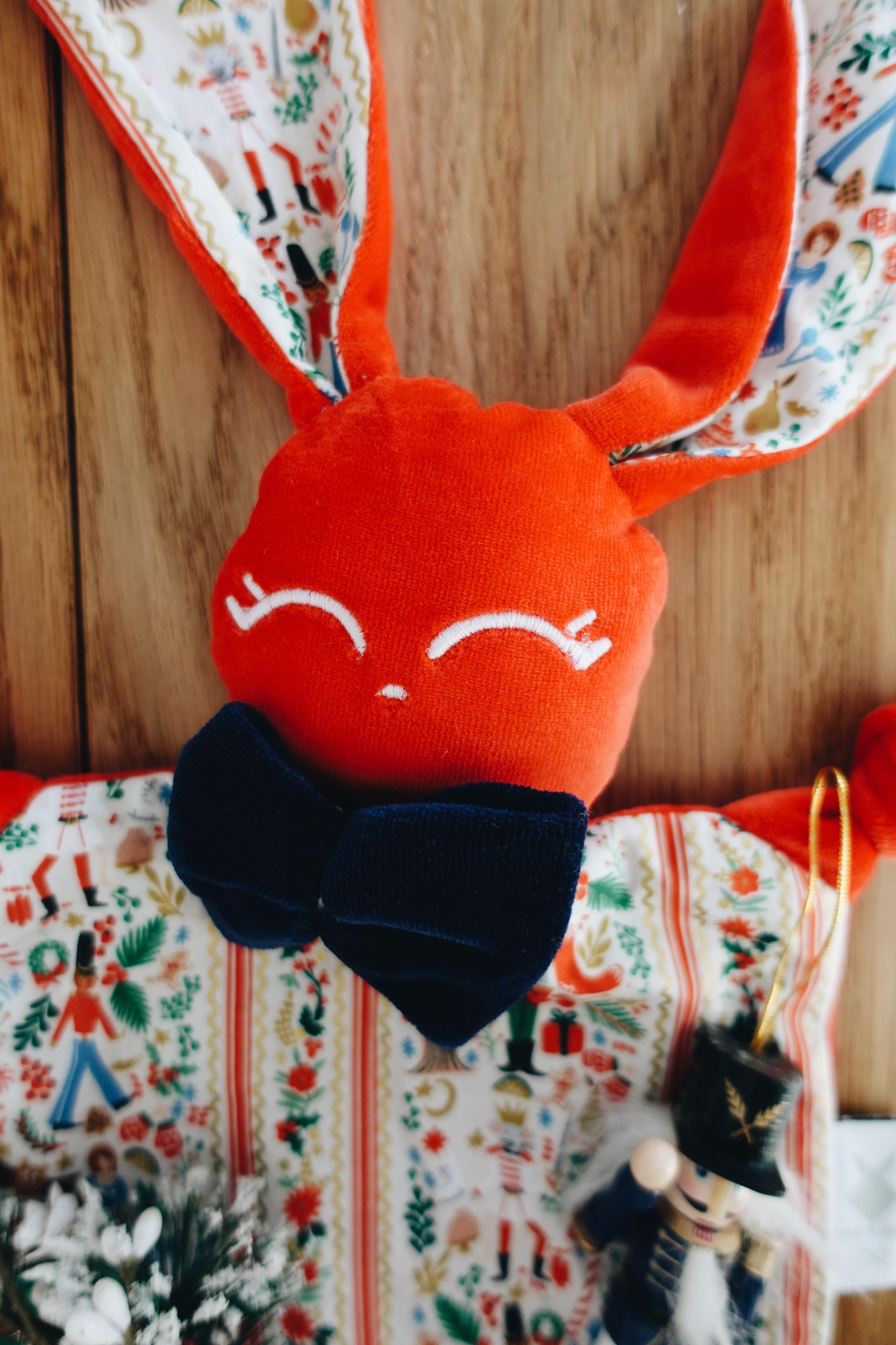 PROTOTYPE - Doudou Velours Chouchou - Deck the Halls