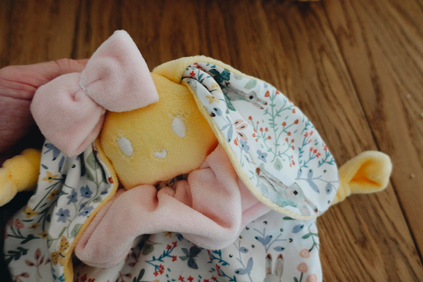 Doudou Velours Chouchou - Cottontails Blossom