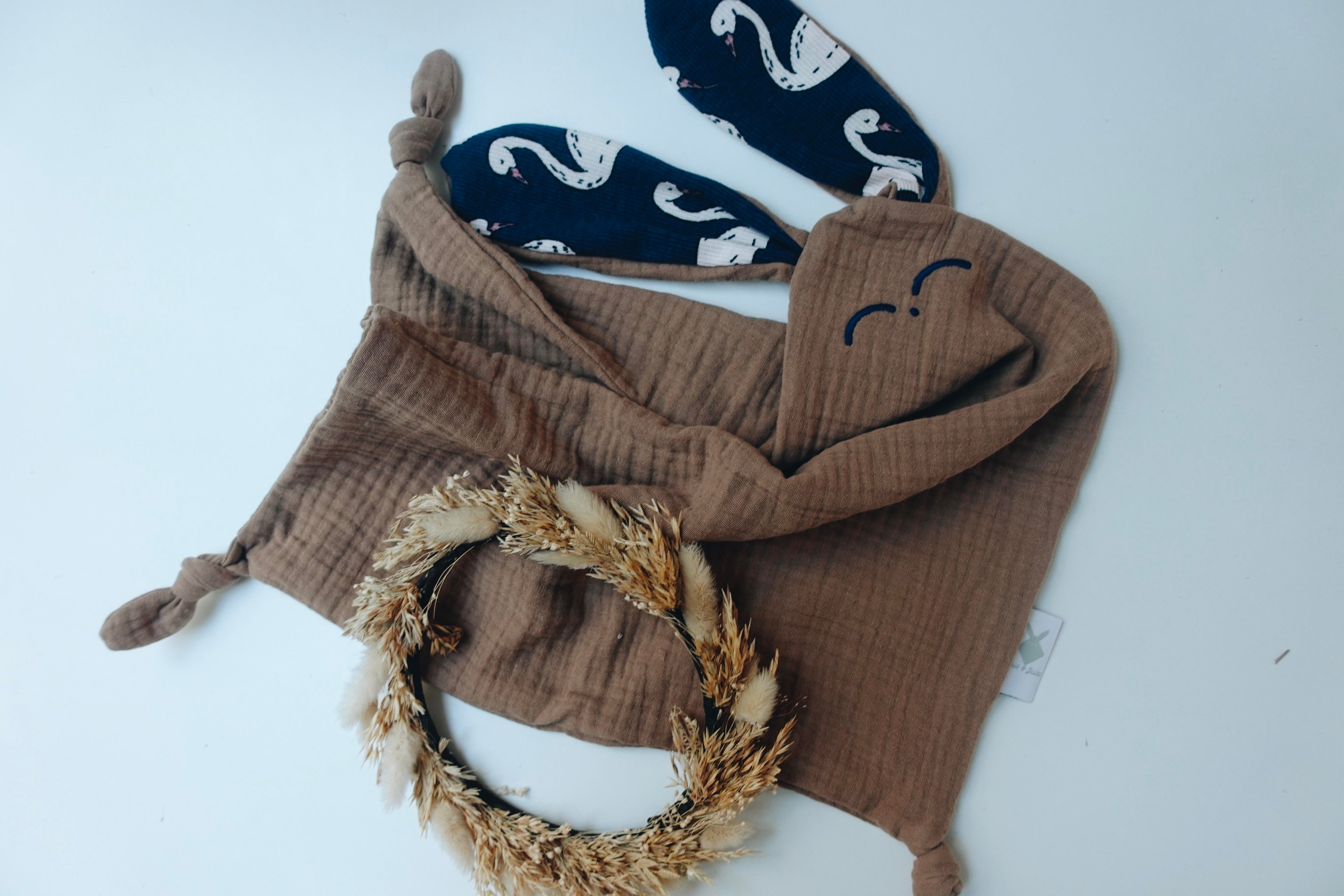 Doudou Lange Cocooning Noeuds - Blue Swan