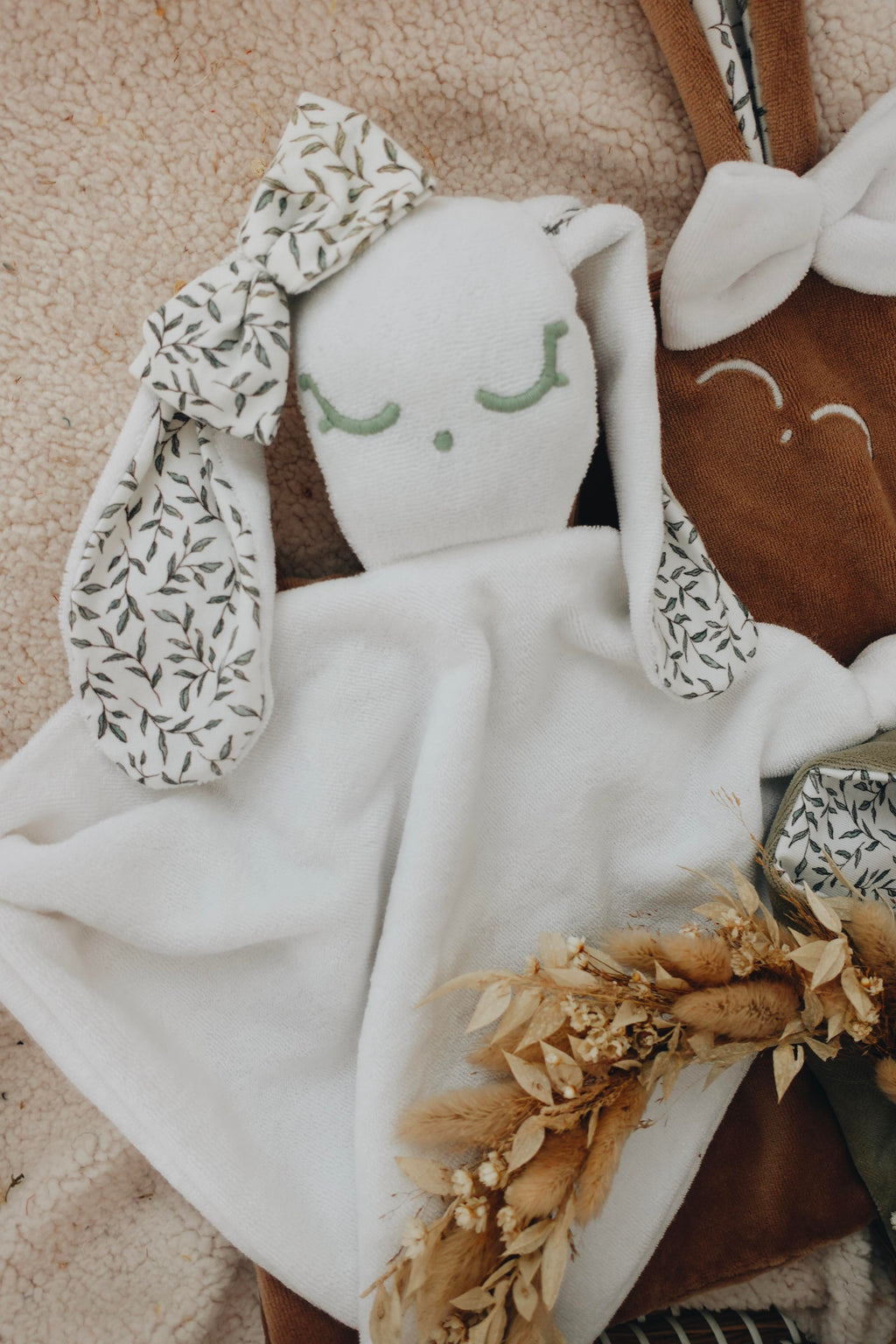 PROTOTYPE - Doudou Éponge Gaufrette - Green Leaves