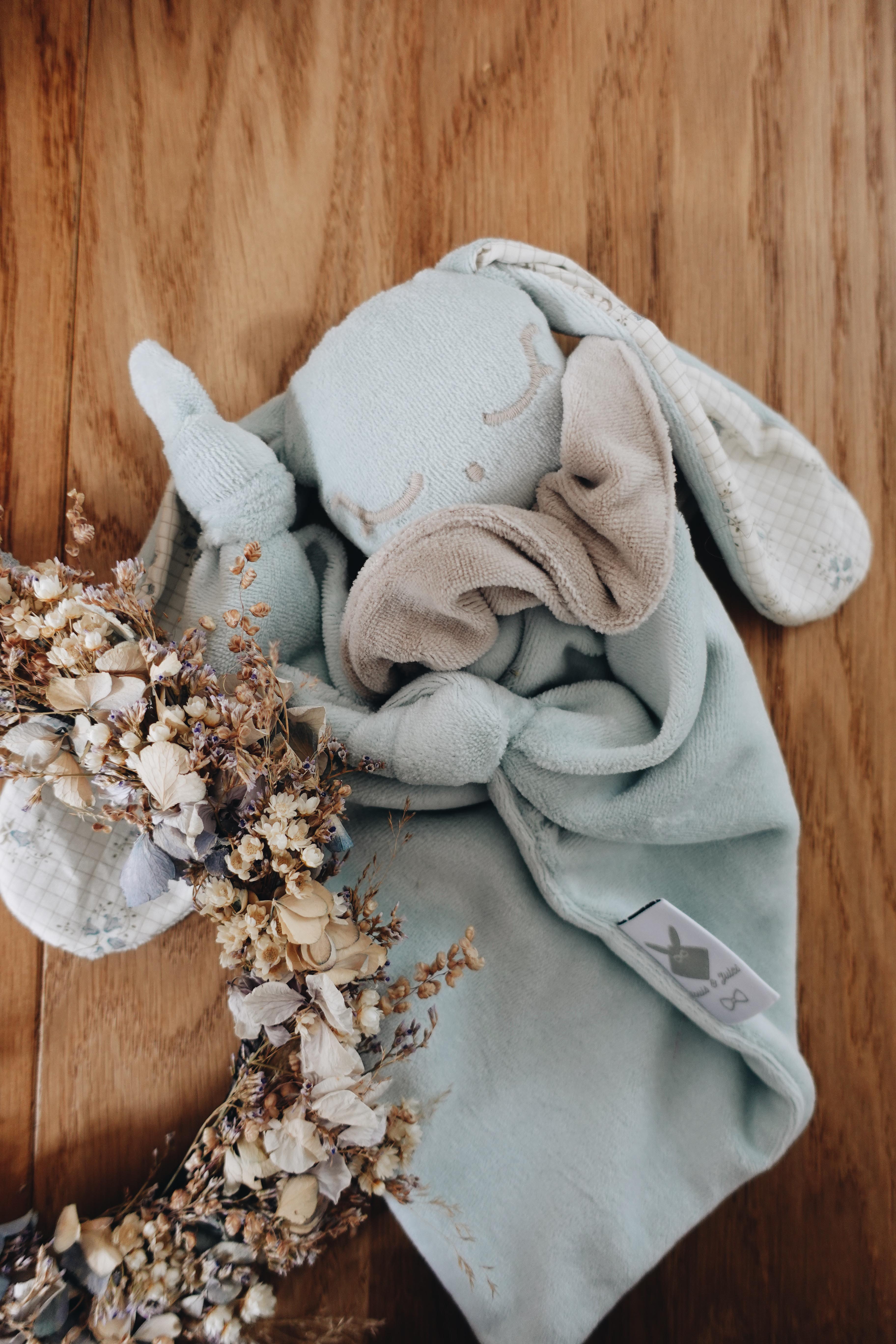 PROTOTYPE - Doudou Velours Gaufrette - Bristol