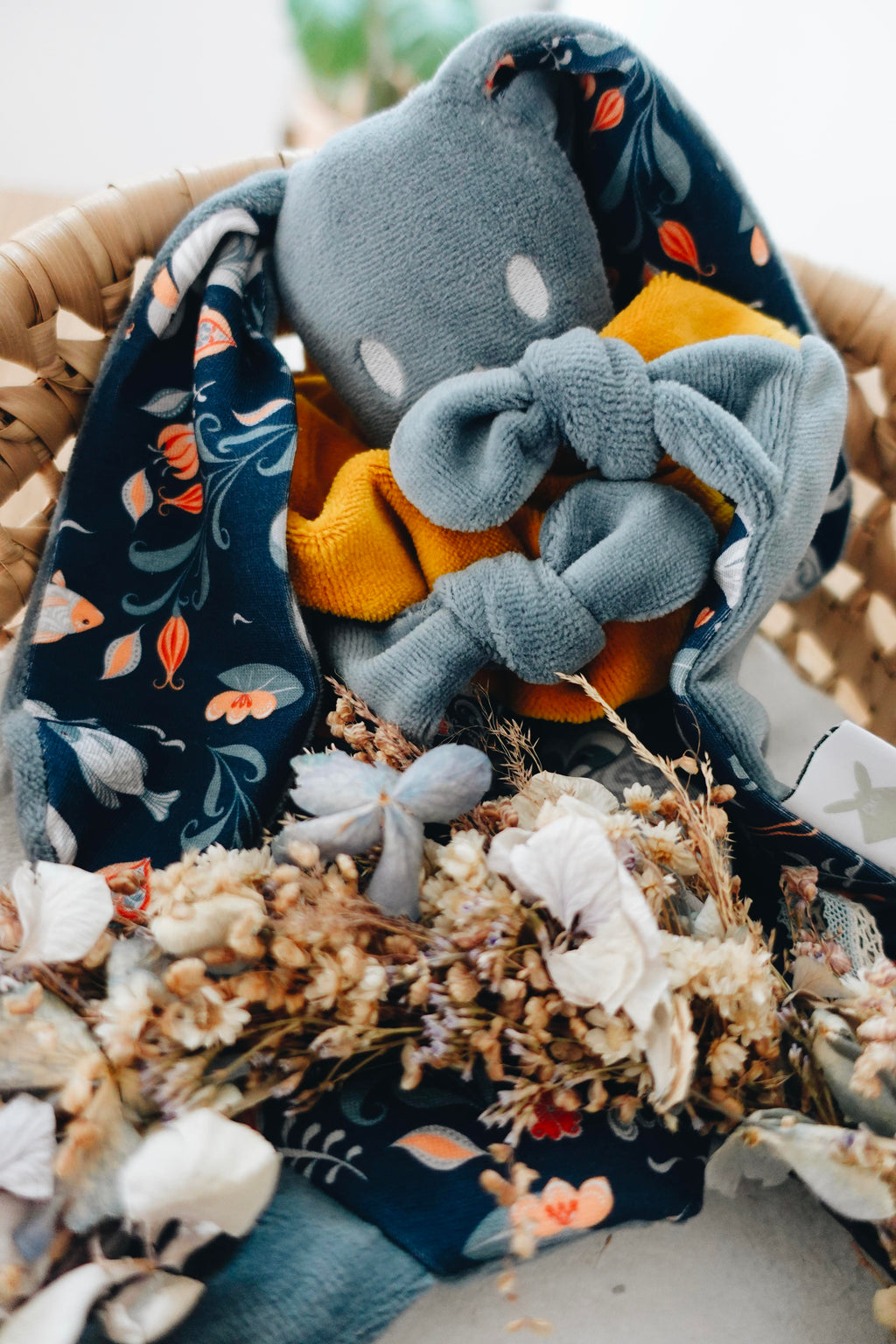 PROTOTYPE - Doudou Velours Chouchou - Lac Magique